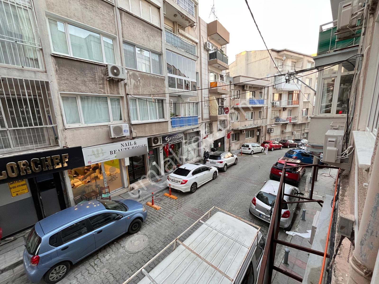 Üçyol Meydanda 2+1 90m2 Arakat Temiz Bakımlı Daire - Görsel 29
