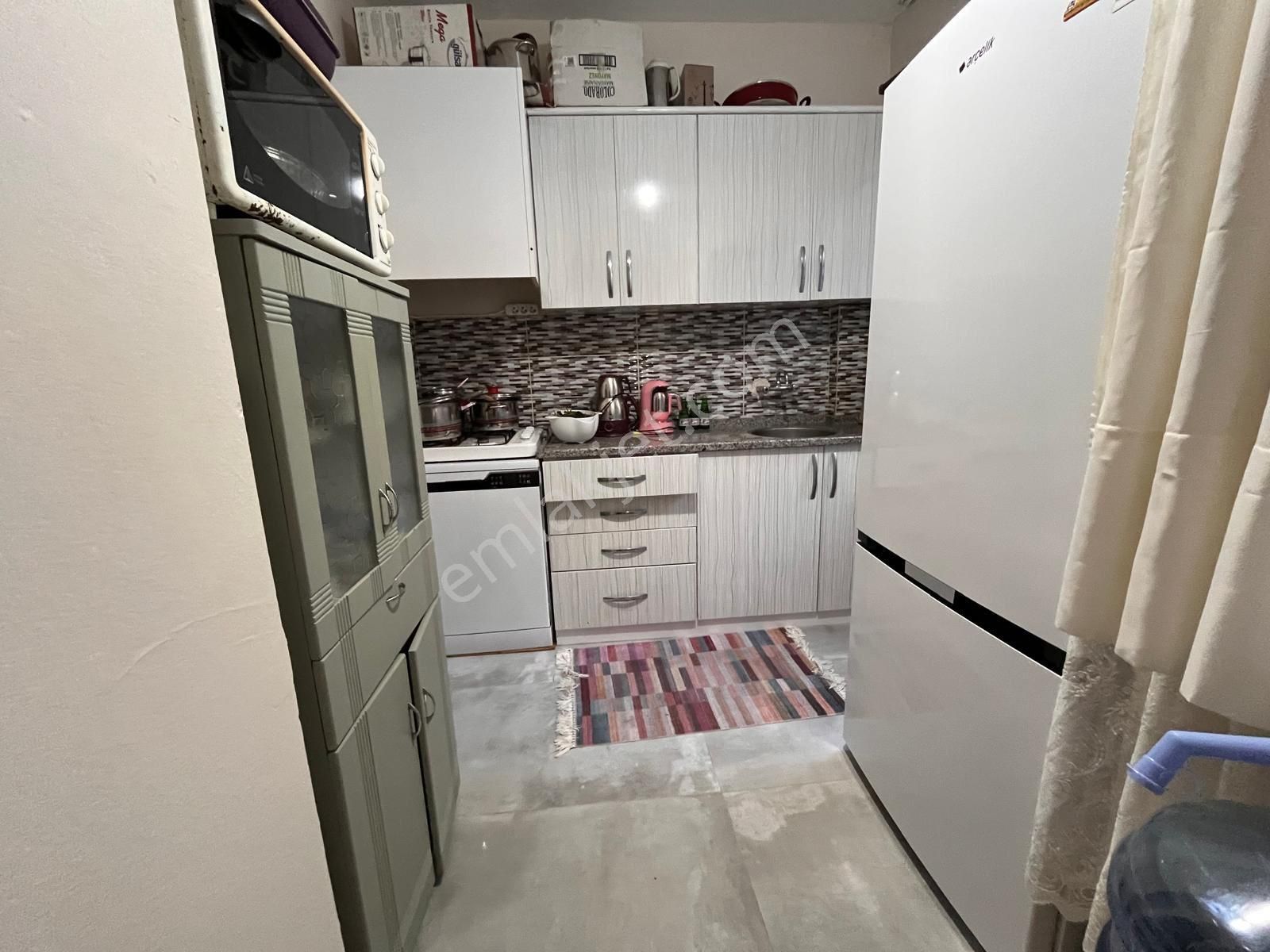 Üçyol Meydanda 2+1 90m2 Arakat Temiz Bakımlı Daire - Görsel 14