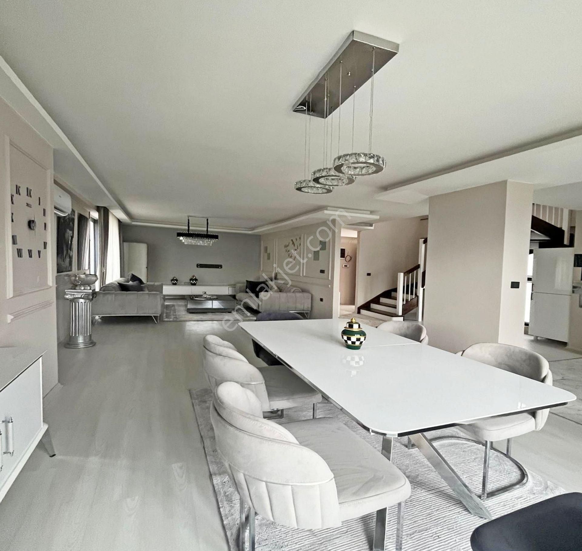 Cilin Royal Konaklarında Oturuma Hazır Boş Villalar - Görsel 5