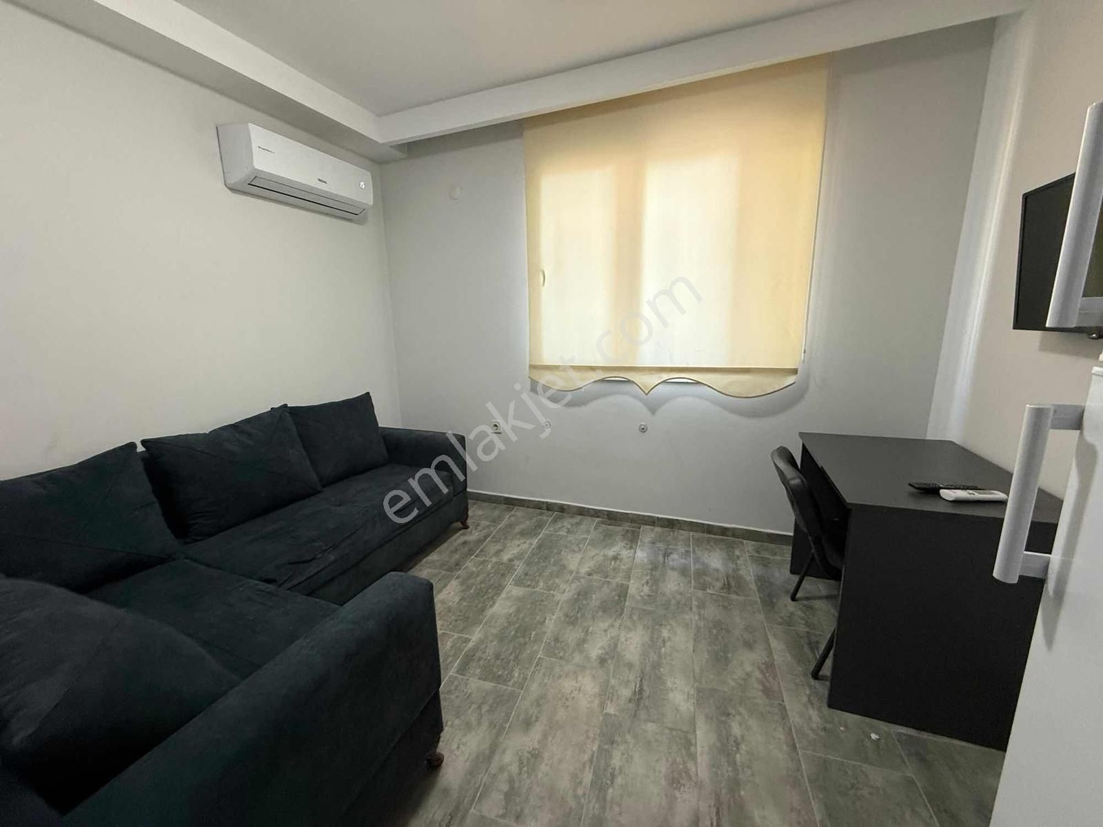 Beyaz Evlerde Kira Getirisi Yüksek Yatırımlık 1+1 Eşyalı Satılık - Görsel 11