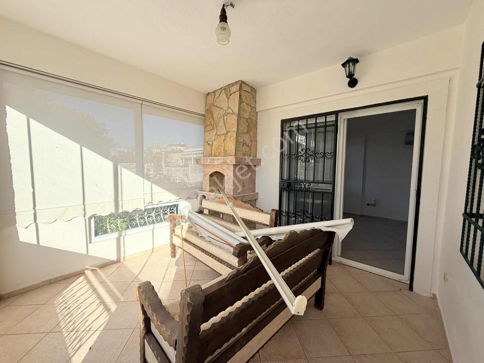 S-a-k-a-l-l-ı-d-a-n Turgutreiste Denize Yakın Eşyasız Daire - Görsel 3