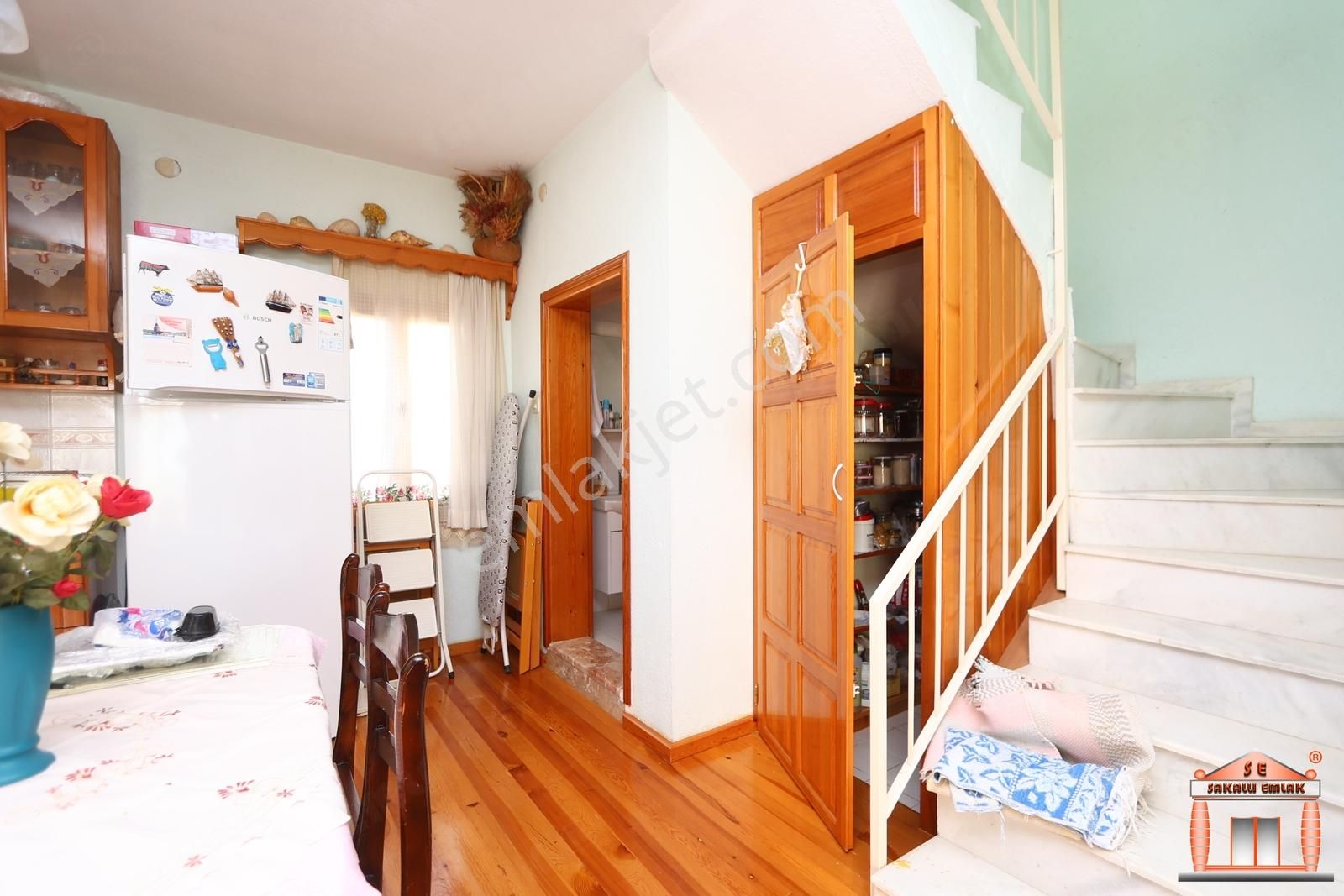 S-a-k-a-l-l-ı-d-a-n Bodrum Turgutreiste 4+2 Satılık Tripleks - Görsel 10