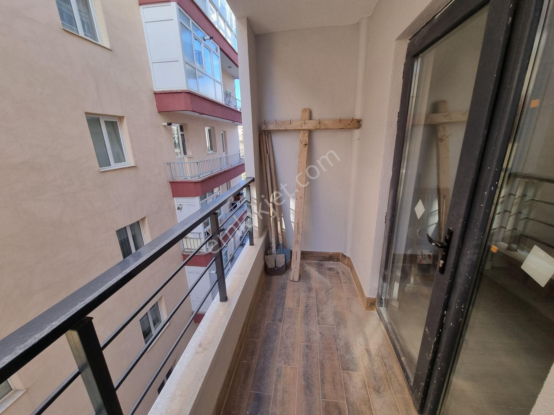 Lokman Hekim Hastanesine Yakın 2+1 Açık Mutfaklı Yüksek Giriş Sıfır Daire - Görsel 13