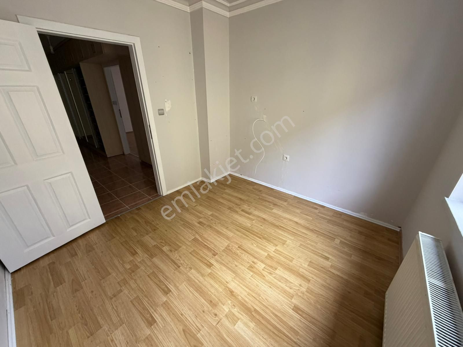 Keçiören Esertepe'de Caddeye Yakın Ara Kat Full Yapılı 3+1 Daire - Görsel 17