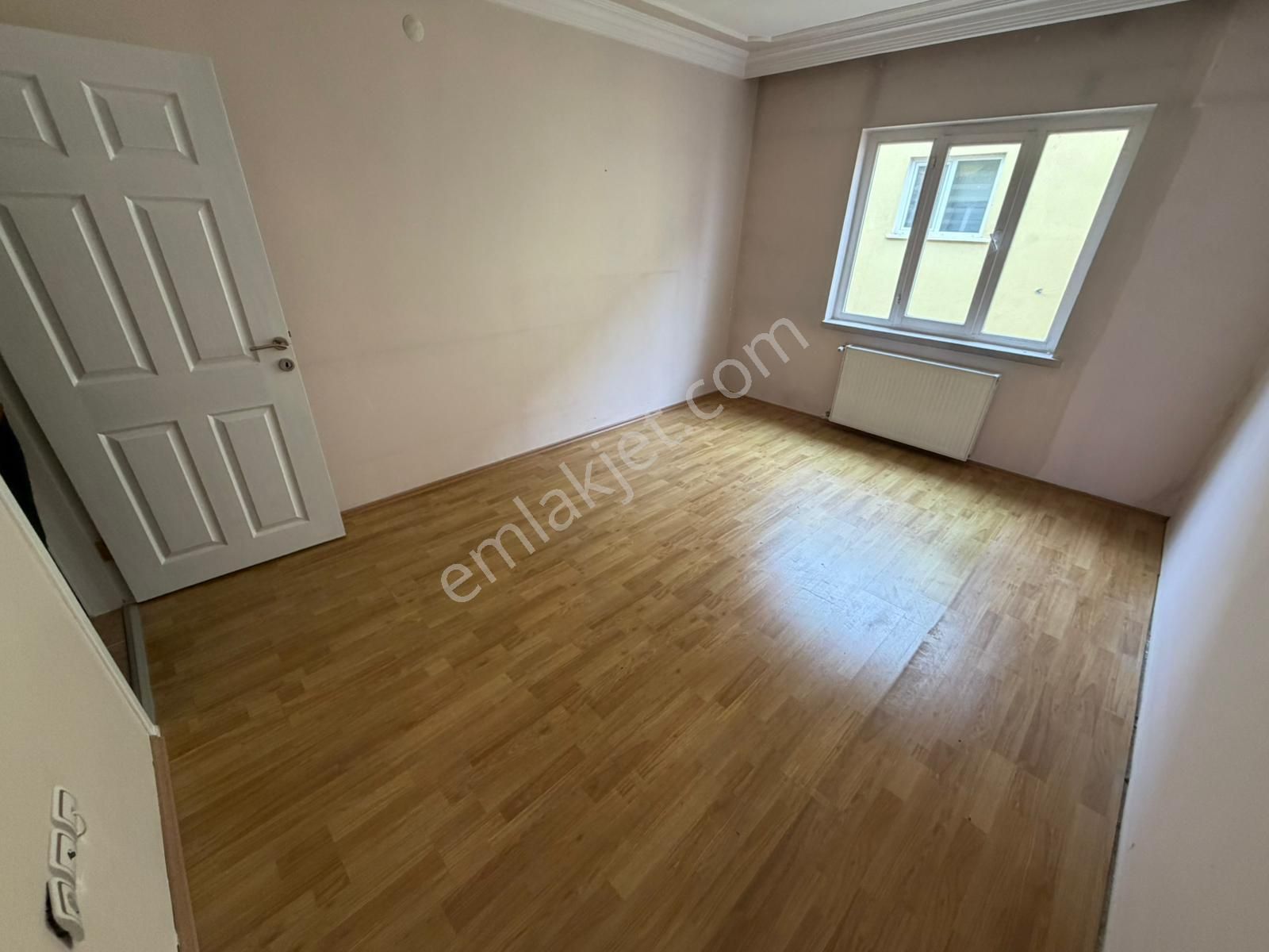 Keçiören Esertepe'de Caddeye Yakın Ara Kat Full Yapılı 3+1 Daire - Görsel 11