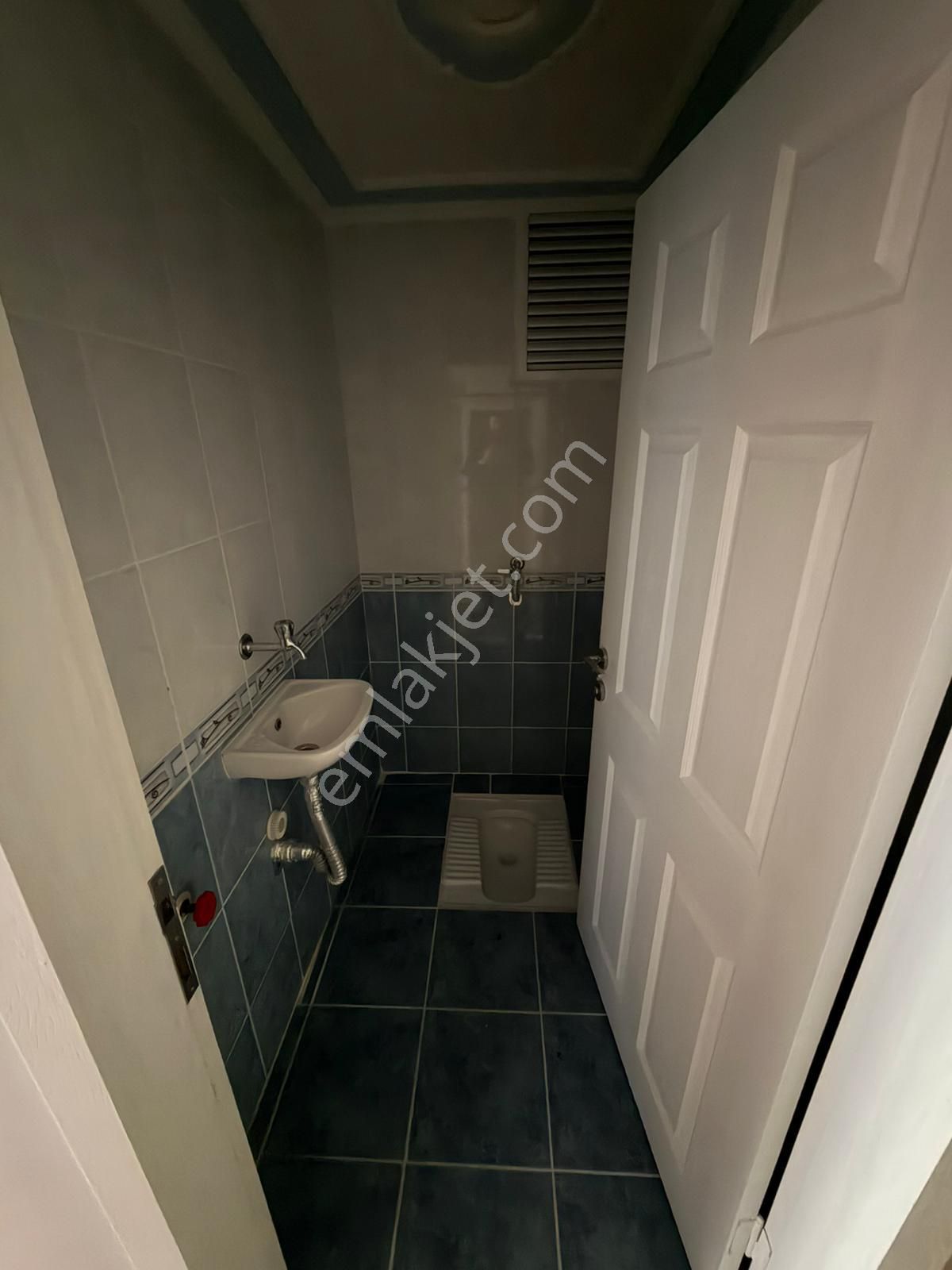 Keçiören Esertepe'de Caddeye Yakın Ara Kat Full Yapılı 3+1 Daire - Görsel 27