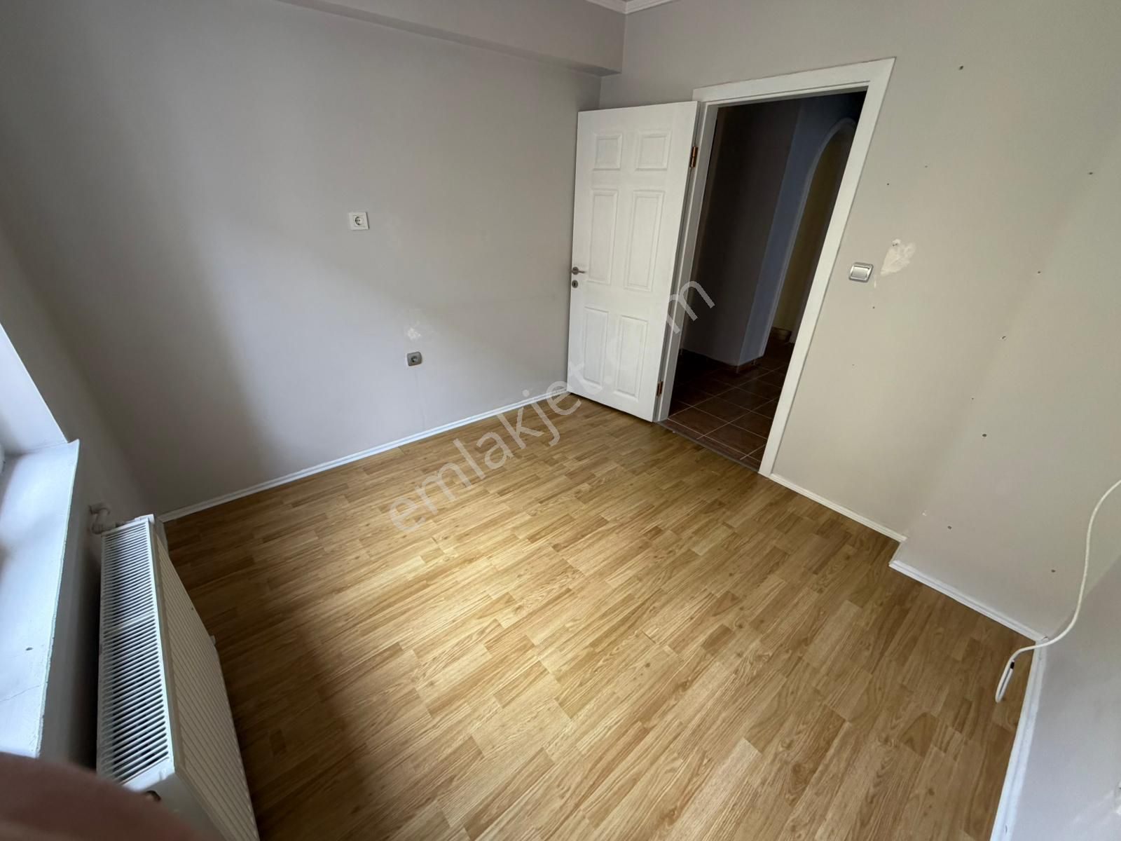 Keçiören Esertepe'de Caddeye Yakın Ara Kat Full Yapılı 3+1 Daire - Görsel 16