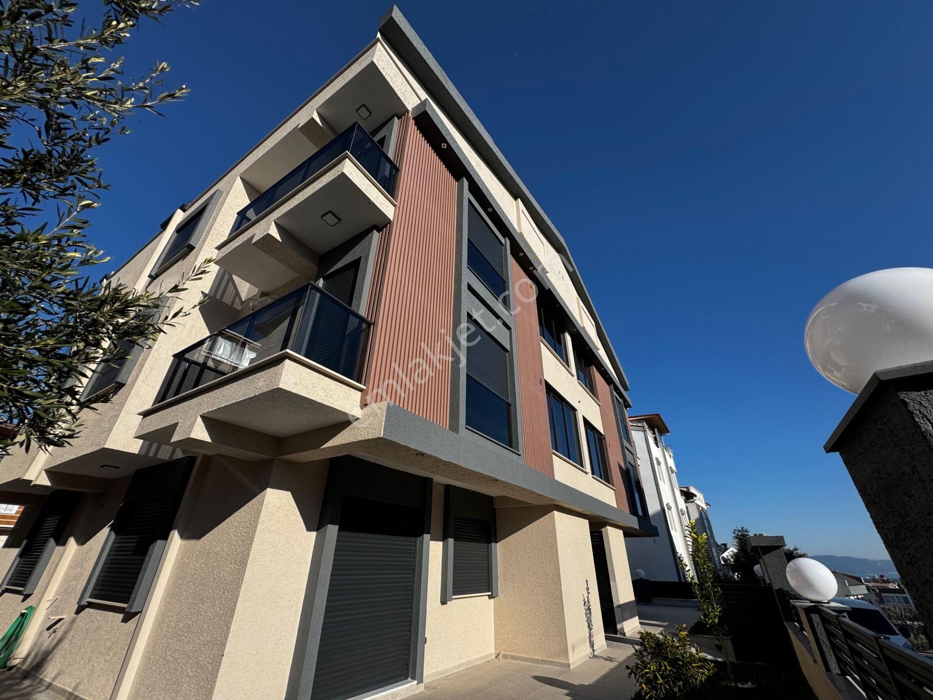 Hisar Mahallesinde Merkezi Konumda Sıfır 2+1 Daire - Görsel 2