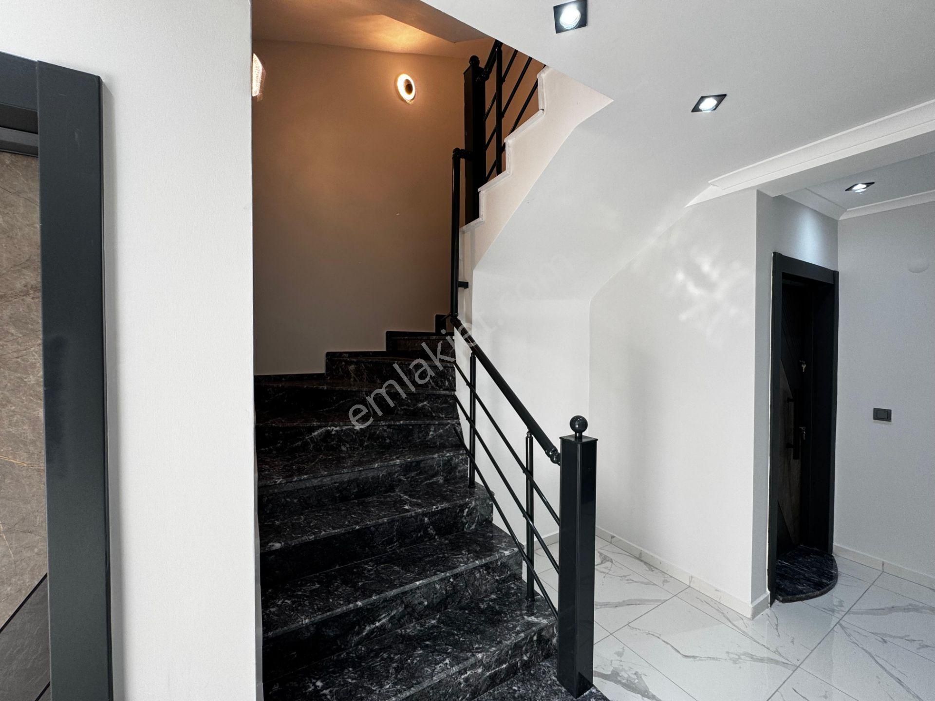 Hisar Mahallesinde Merkezi Konumda Sıfır 2+1 Daire - Görsel 6