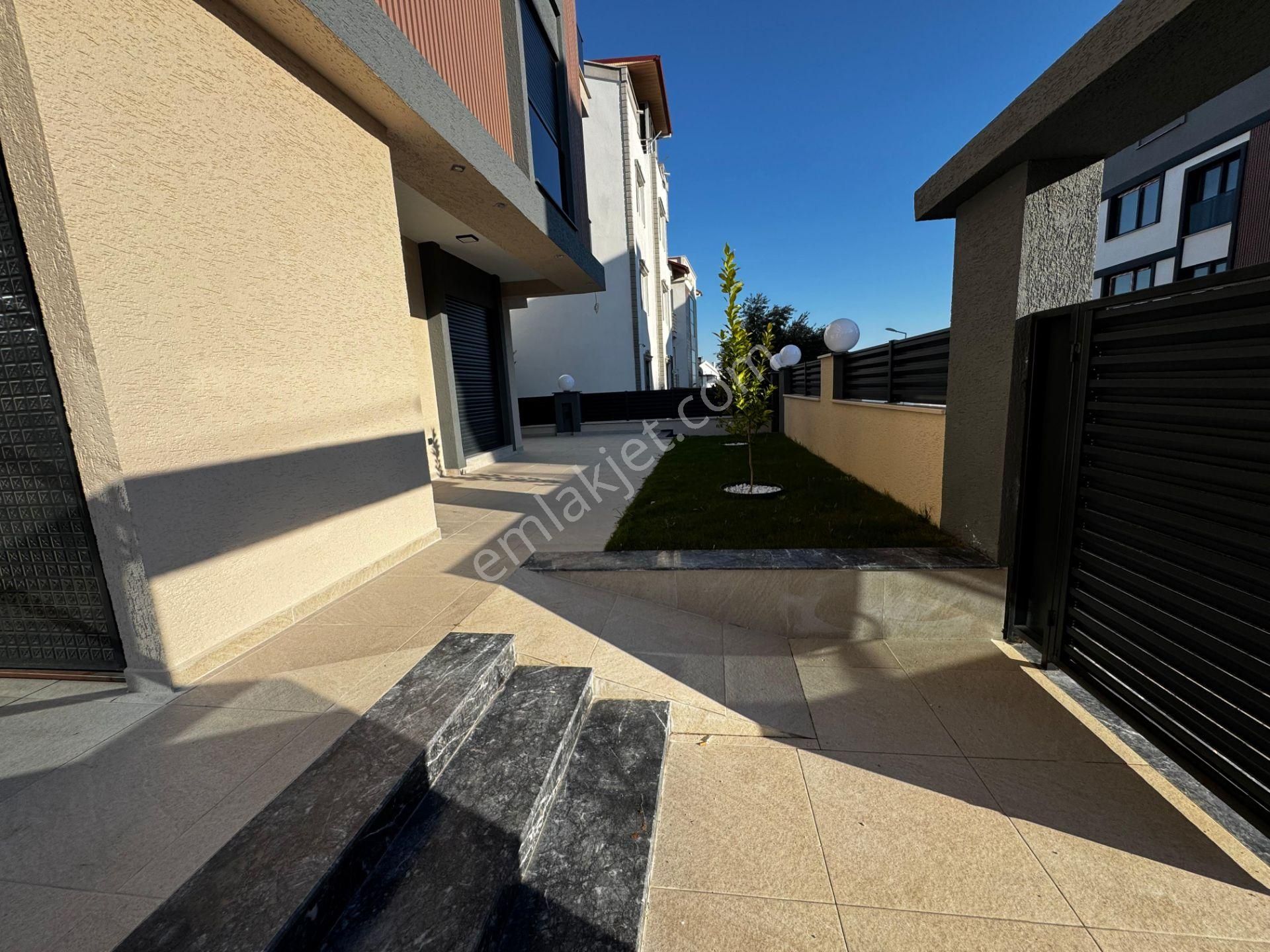 Hisar Mahallesinde Merkezi Konumda Sıfır 2+1 Daire - Görsel 27