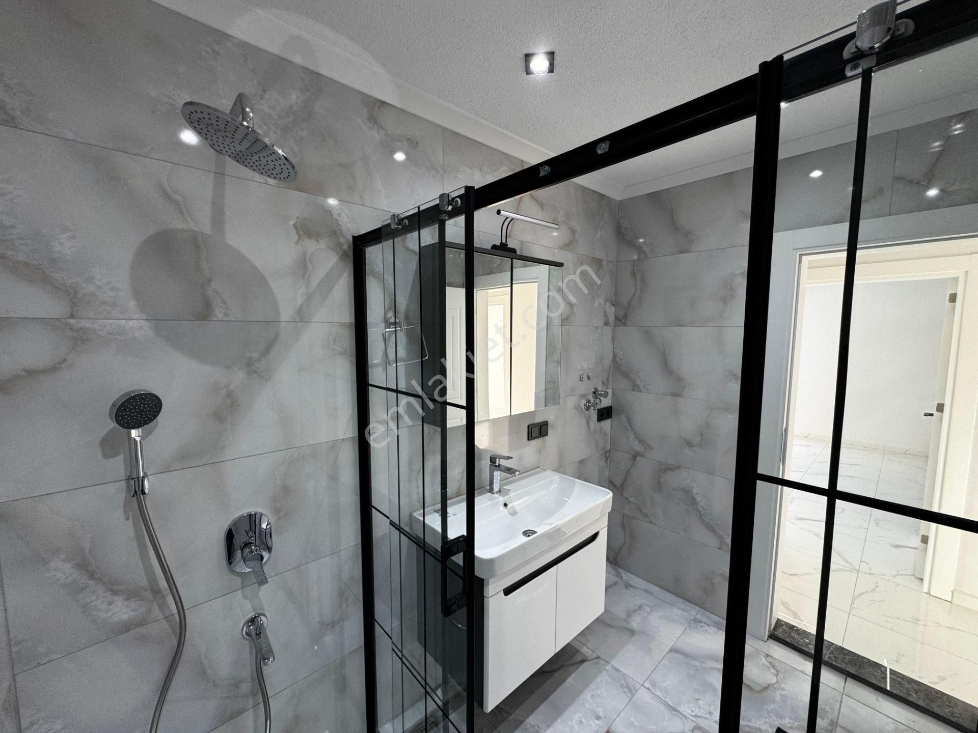 Hisar Mahallesinde Merkezi Konumda Sıfır 2+1 Daire - Görsel 15