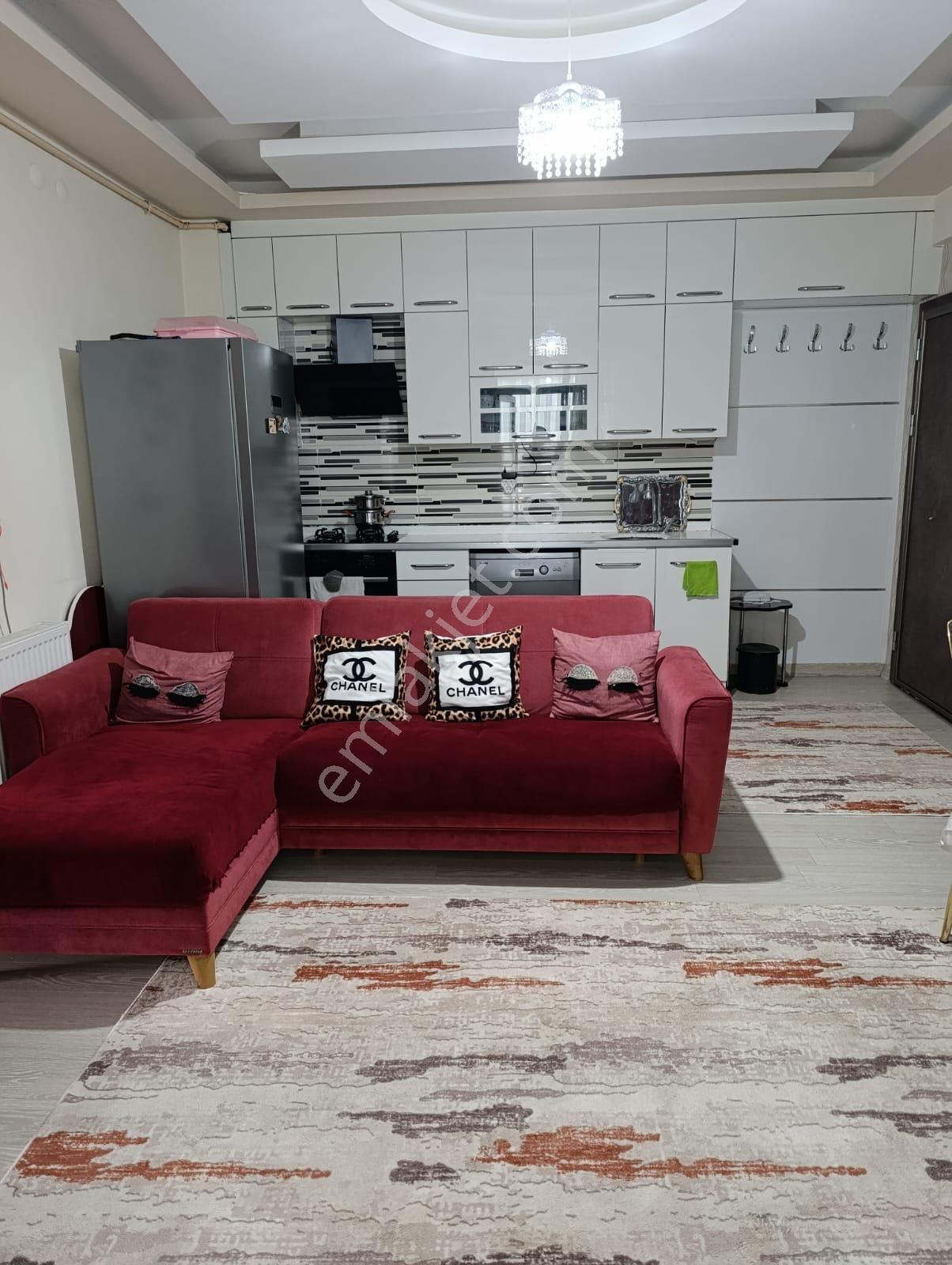 Fatih Mahallesi 2+0 Kapalı Garajlı Güney Doğu Dairedir - Görsel 2