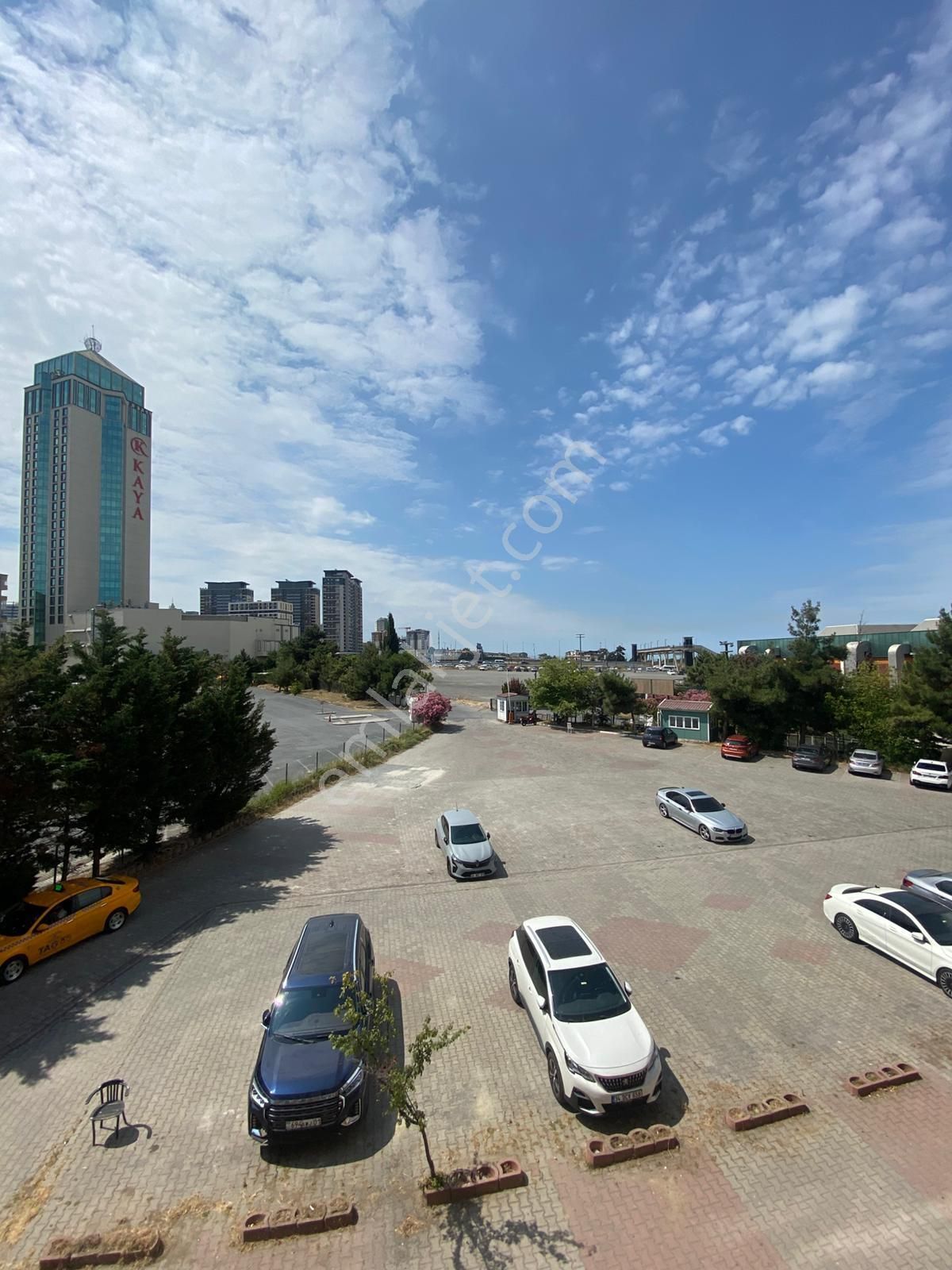 Esenyurt Gökevler Mahallesi 2+1 Eşyalı Kiralık Daire Tüyap Fuar Ve Metrobüse 2 Dk. Yürüme Mesafesi - Görsel 11