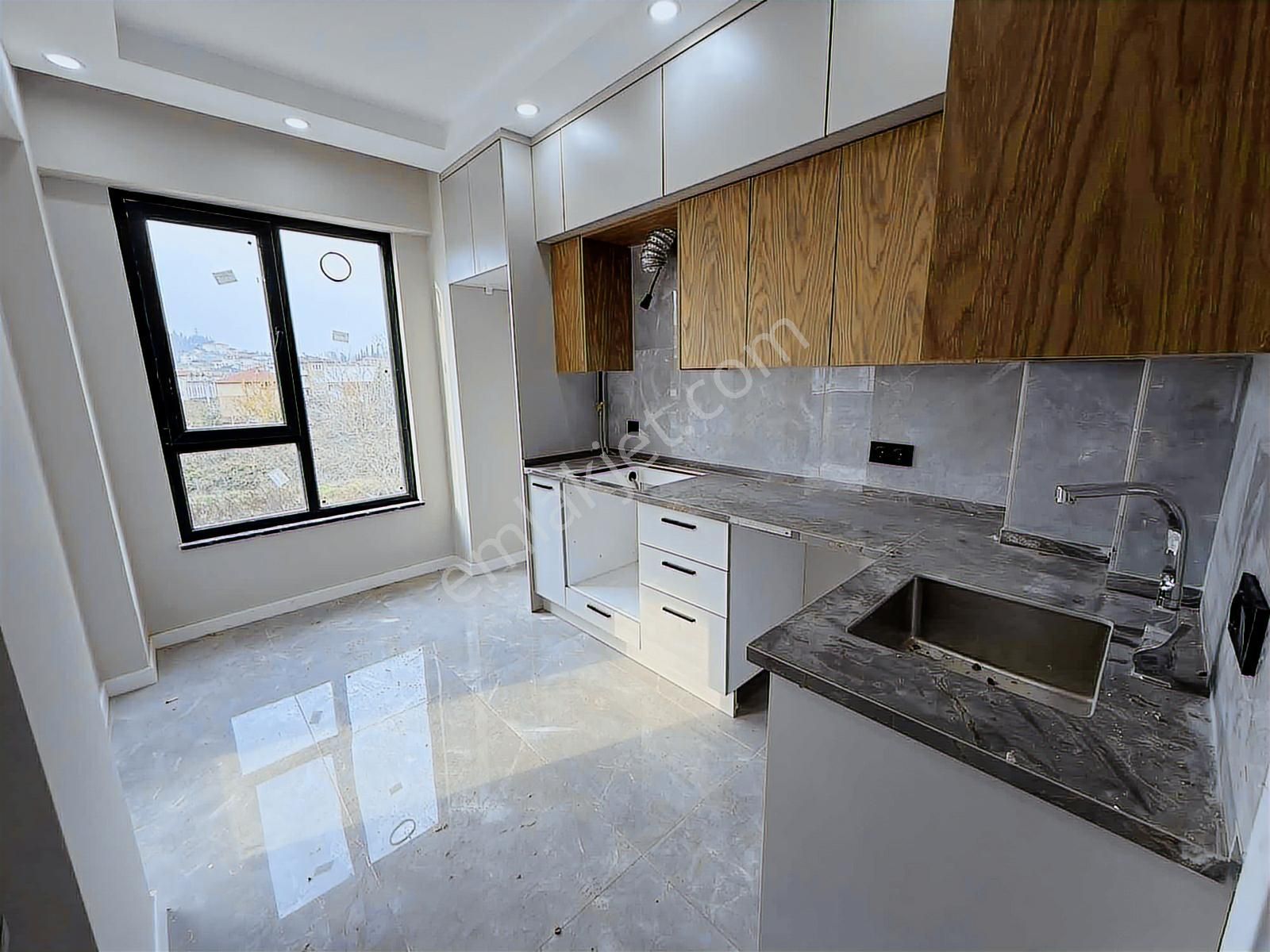 Tapu54 | Arifiye Fatih Mah. Satılık Ebevenyli 2+1 Lüx Daire - Görsel 22