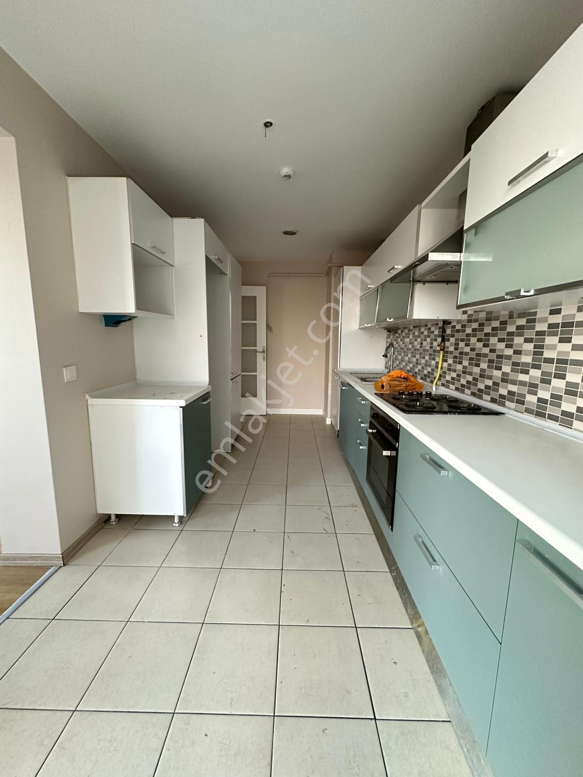 Esenyurt Yeşilkent Mahallesi İnnovia 2 Sitesi 3+1 120 M2 Kiralık Boş Daire Havuz Ve Peyzaj Cepheli - Görsel 5