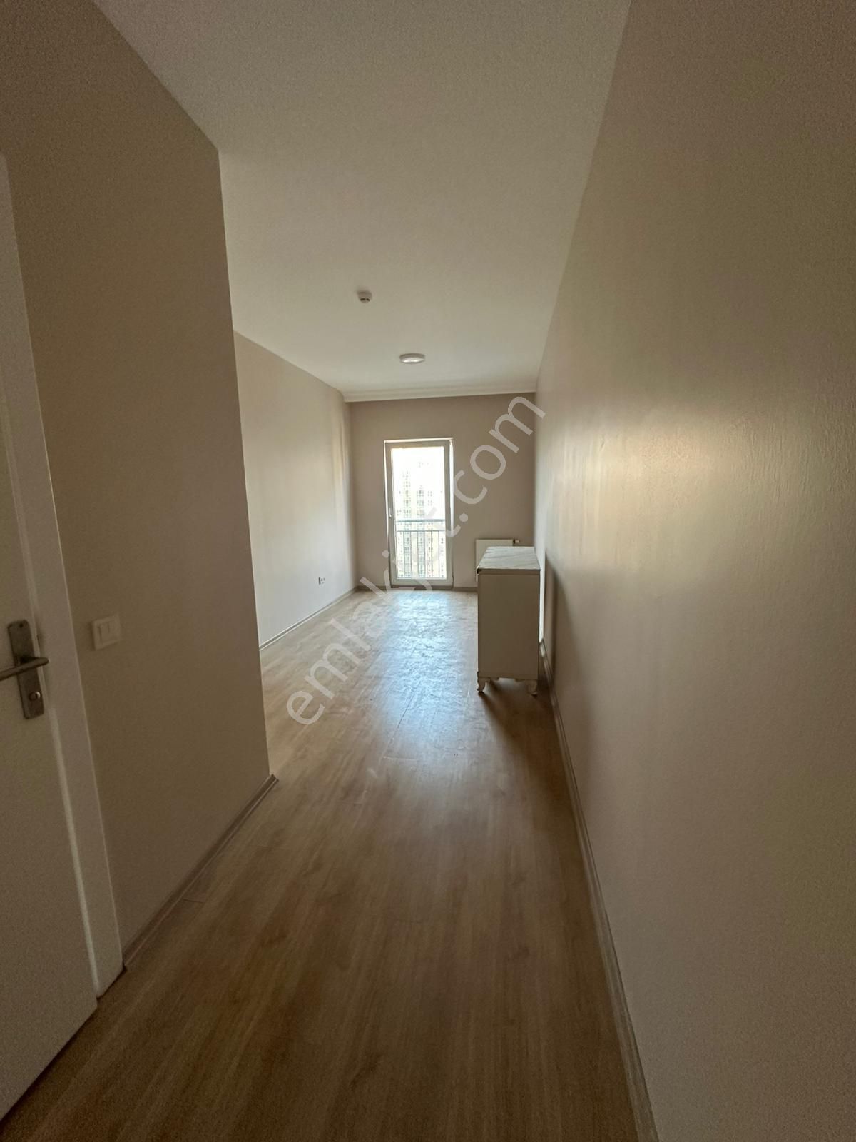 Esenyurt Yeşilkent Mahallesi İnnovia 2 Sitesi 3+1 120 M2 Kiralık Boş Daire Havuz Ve Peyzaj Cepheli - Görsel 9