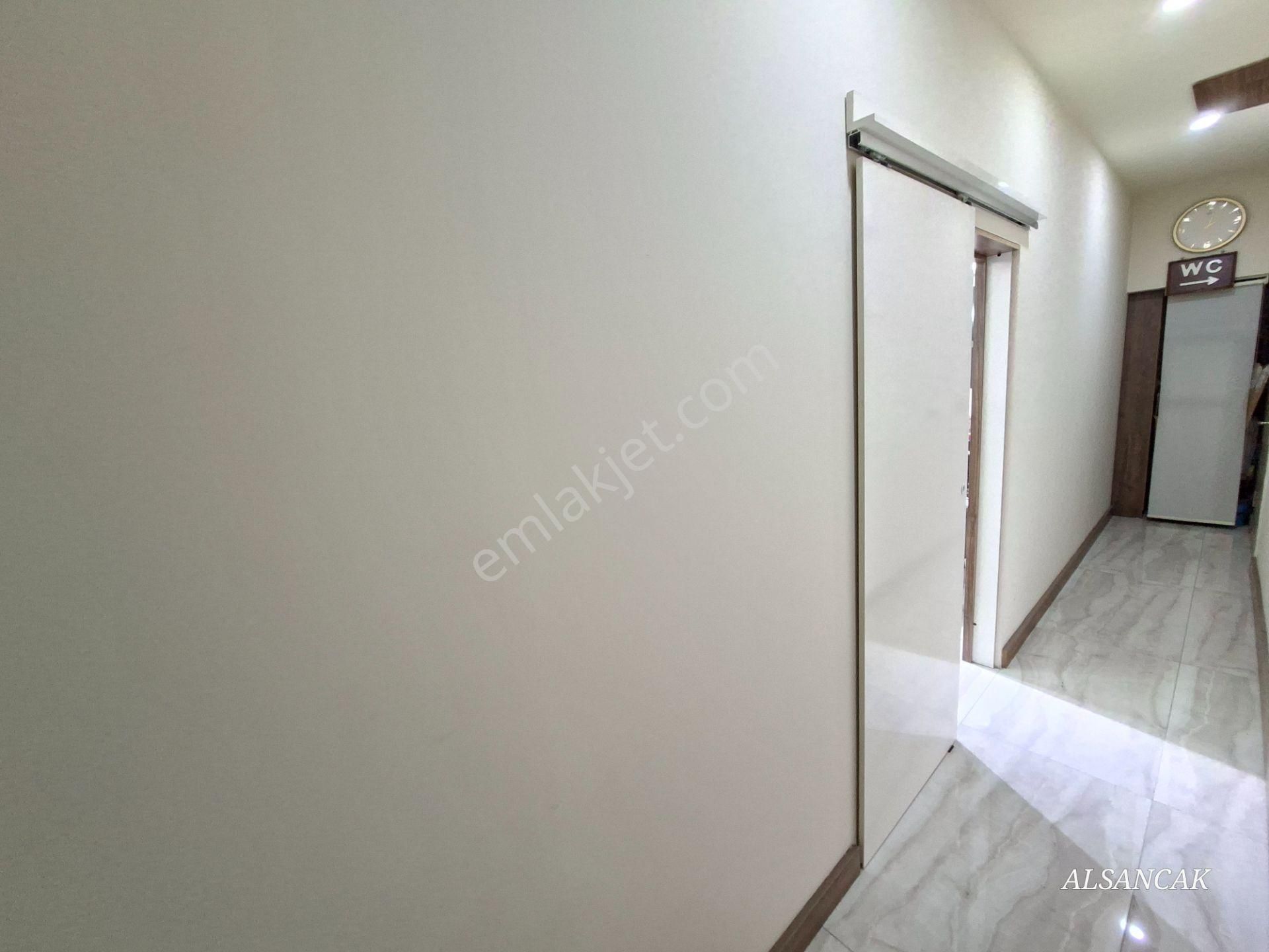 Etimesgut Merkezde İşlek Noktada Lüks Yapılı Kiralık İş Yeri - Görsel 14