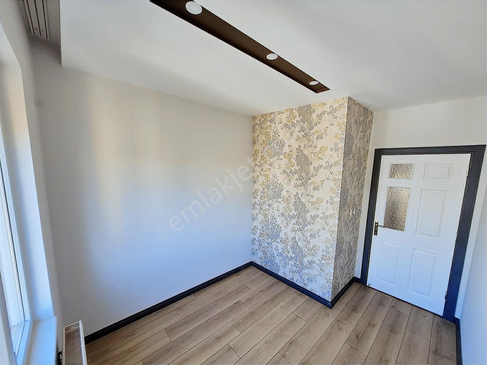 Yenigün Mahallesi 4.kat 3+1 Asansörlü D.gazlı Satılık Daire - Görsel 31