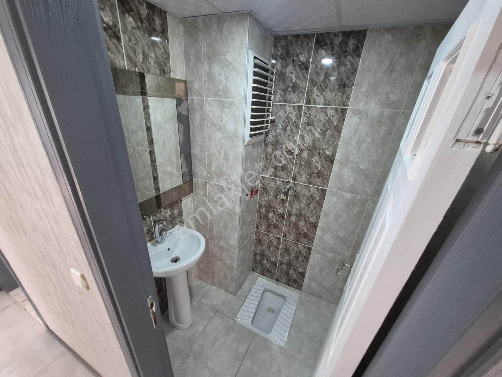 Yenigün Mahallesi 4.kat 3+1 Asansörlü D.gazlı Satılık Daire - Görsel 34