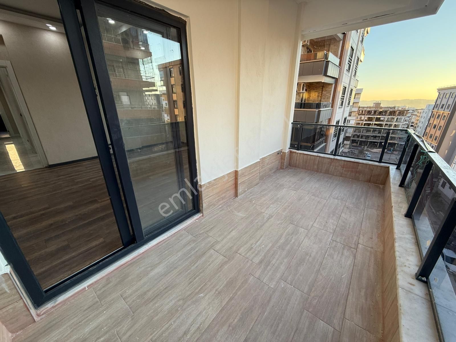 Yaşarsoy Gyodan K.köprü Doğukent'te 3 Bloklu Site Full 3+1 Daire - Görsel 13