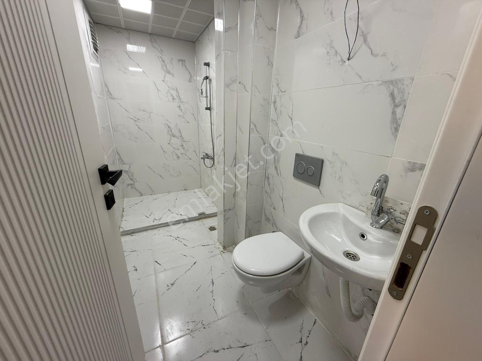 Yaşarsoy Gyodan K.köprü Doğukent'te 3 Bloklu Site Full 3+1 Daire - Görsel 26