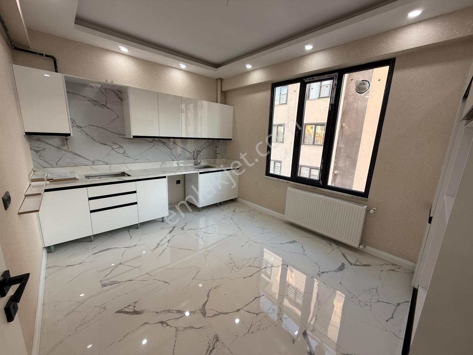 Yaşarsoy Gyodan K.köprü Doğukent'te 3 Bloklu Site Full 3+1 Daire - Görsel 7