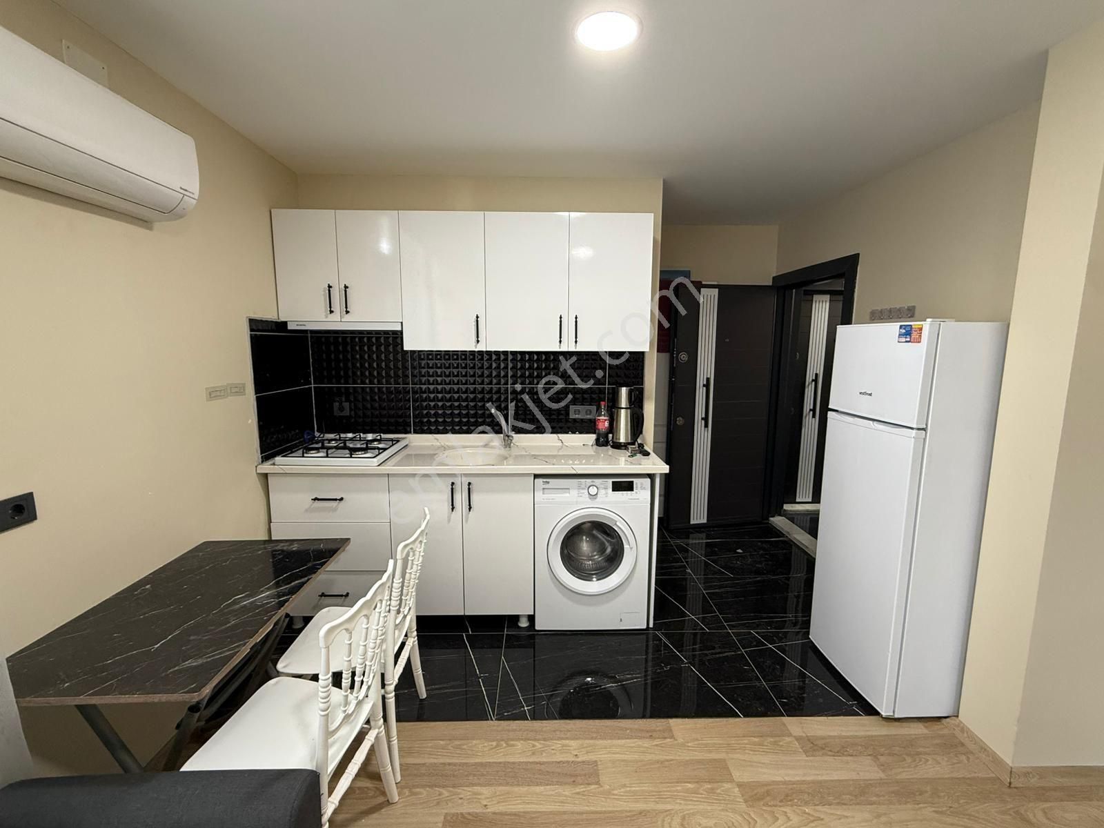 Baraj Yolu Civarı Lüks Eşyalı Daire 1+1 - Görsel 5