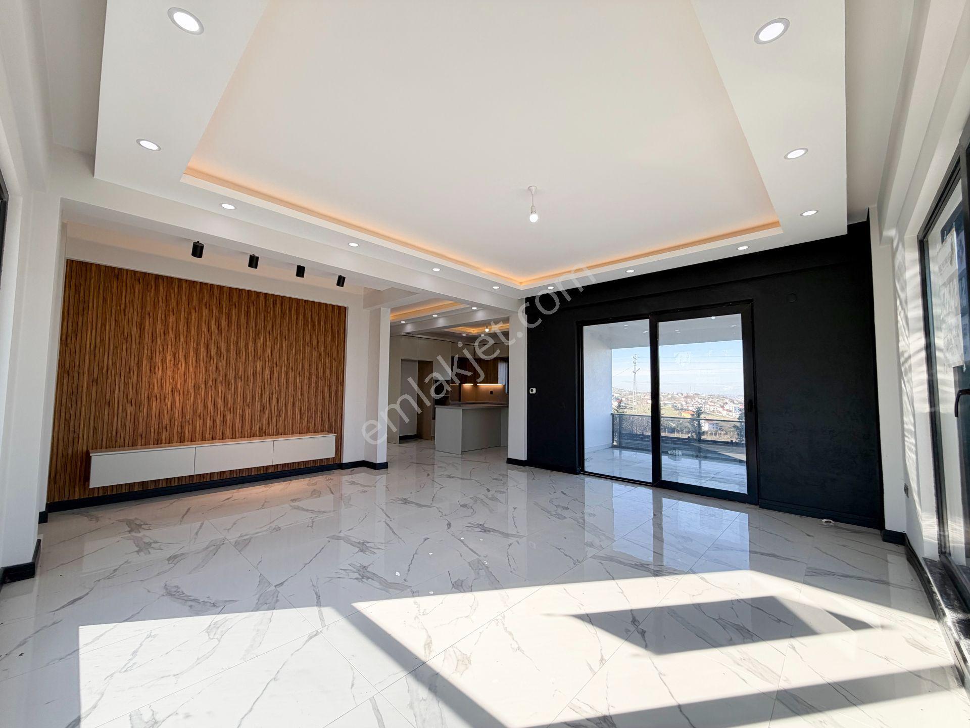 Deniz Manzaralı Müstakil Bahçeli Sıfır Villa - Görsel 6