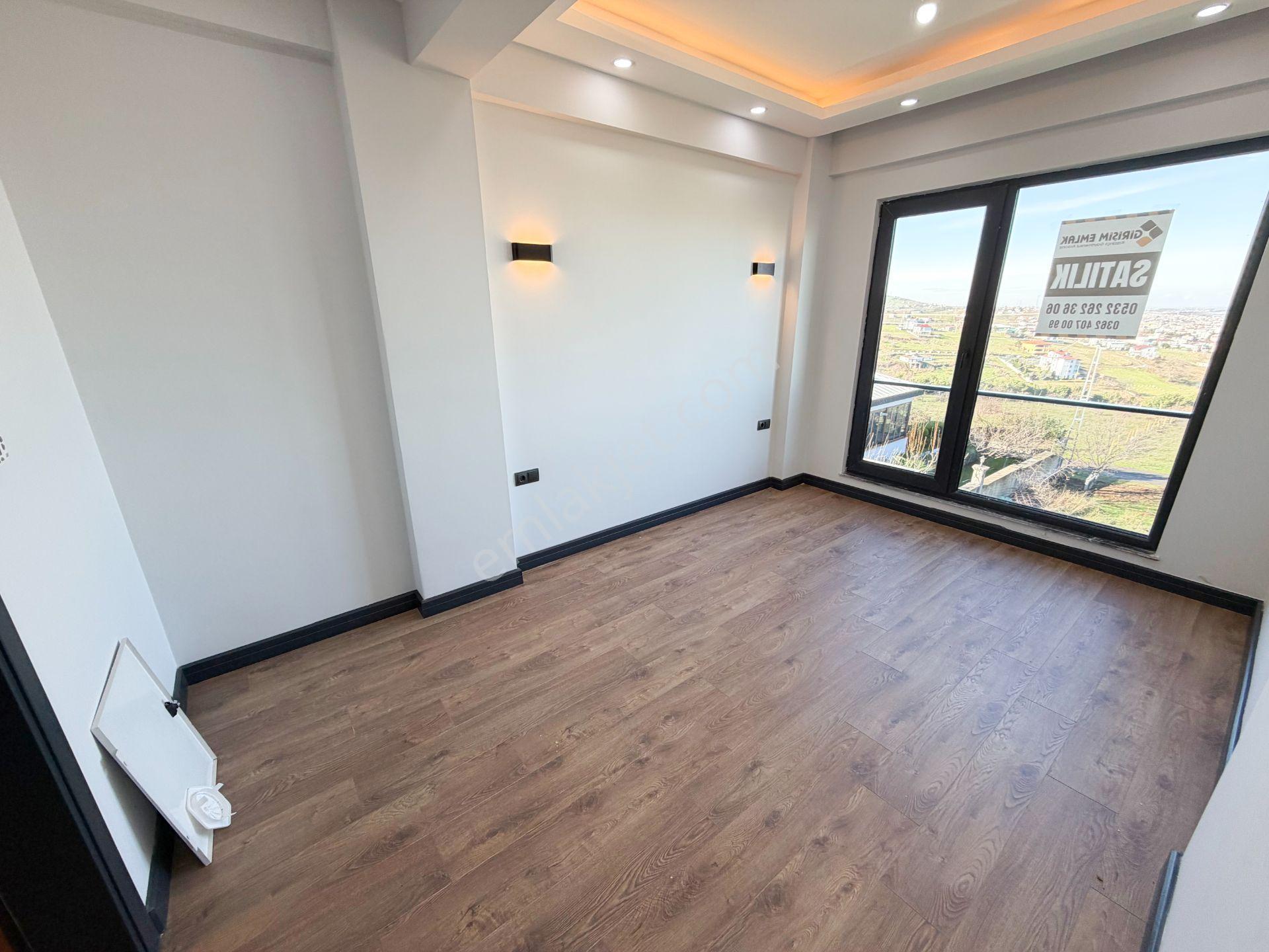 Deniz Manzaralı Müstakil Bahçeli Sıfır Villa - Görsel 15