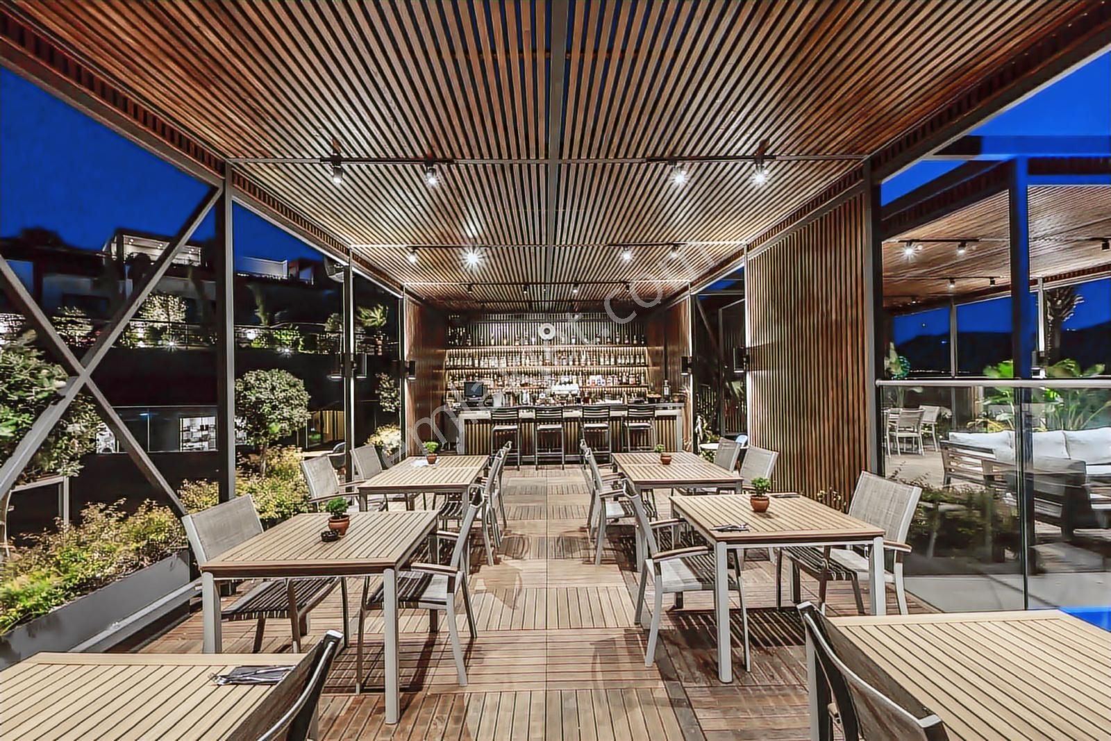 Bodrum Yalıkavak Tilkicikte Denize Sıfır Sitede 3+1 Flat Villa - Görsel 11