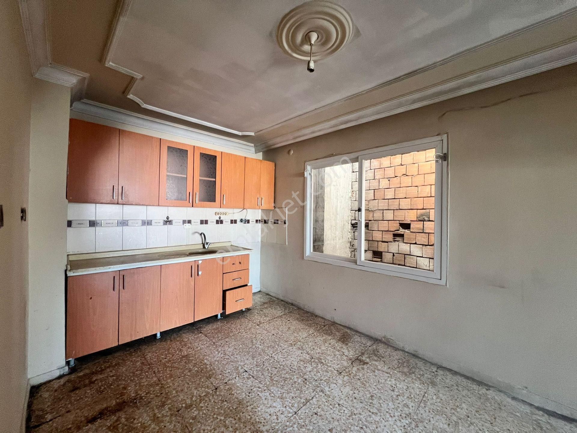 Karınca'dan Merkezin Kalbinde Bulunan Geniş 3+1 Kiralık! - Görsel 4