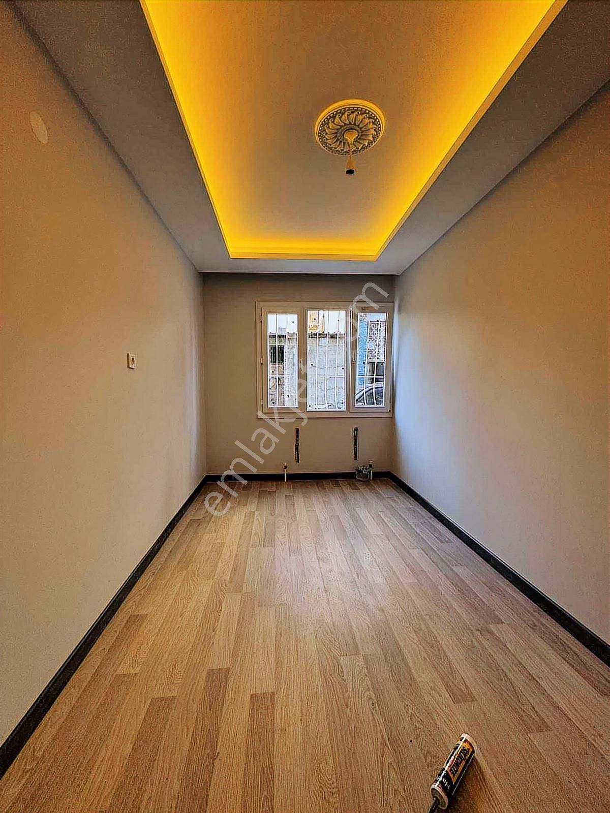 Buca Göksu Mah. 120 M2. Çift Balkonlu 2+1 D.gazlı Satılık Daire - Görsel 7