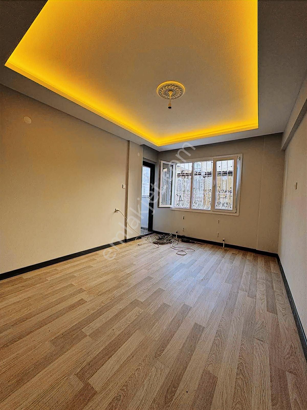 Buca Göksu Mah. 120 M2. Çift Balkonlu 2+1 D.gazlı Satılık Daire - Görsel 24