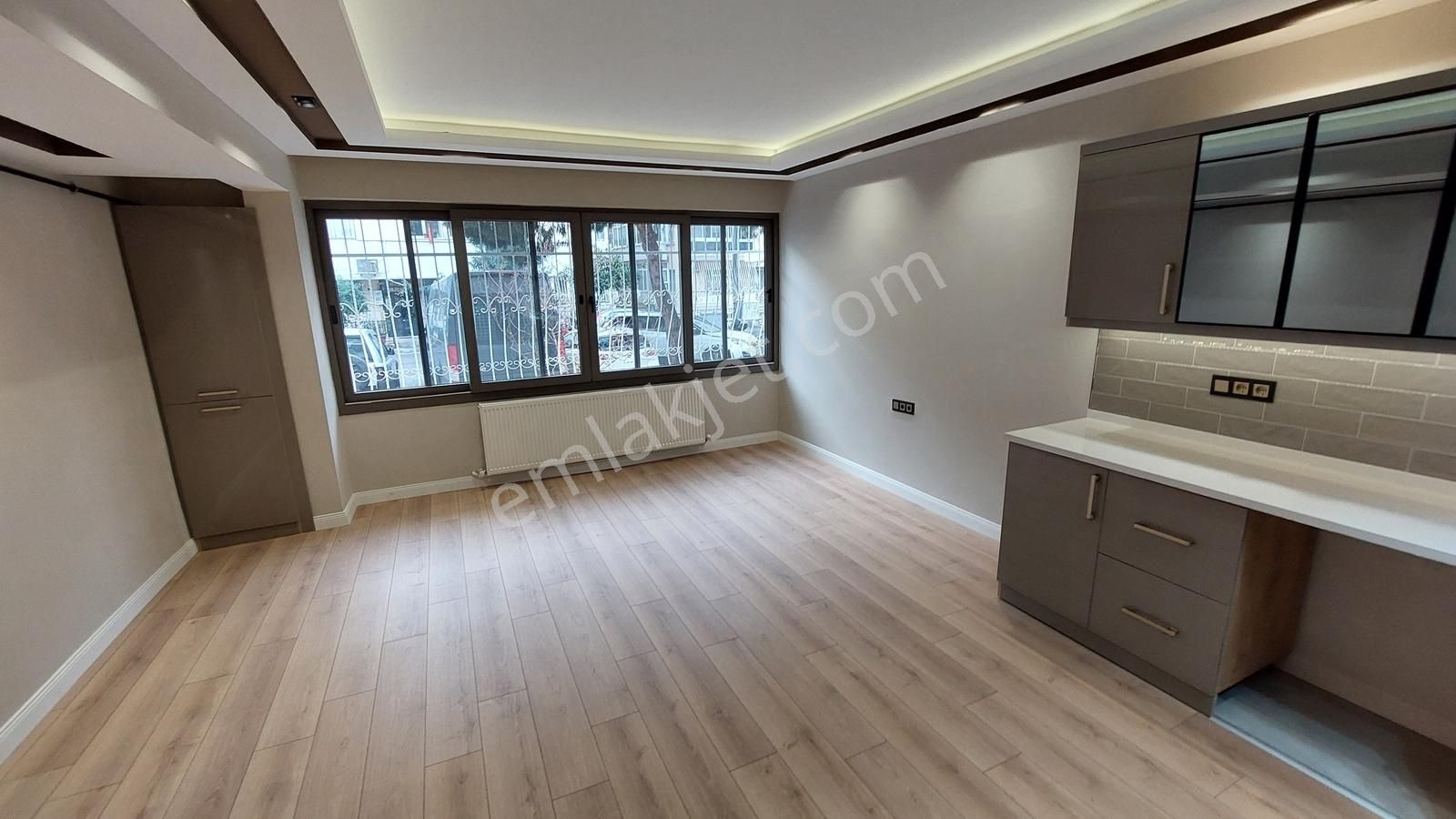 Üçyol 285 Sokakta 3+1,110m2,dogalgazlı,otoparklı,full Tadilatlı - Görsel 15