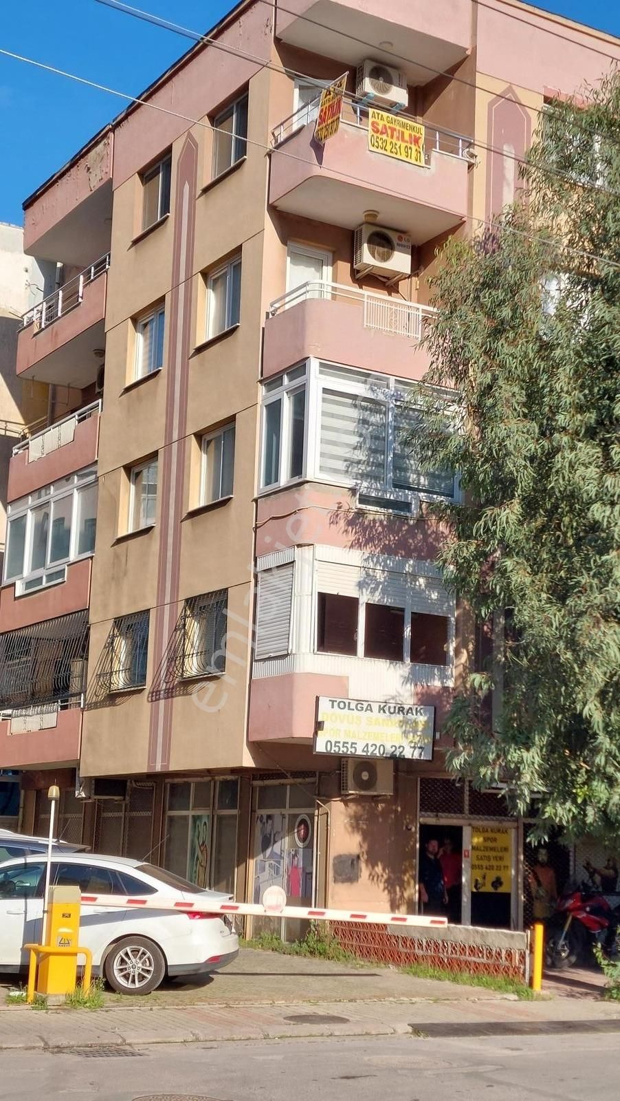 Üçyol Egepol Has.sokagı 3+1,165m,dogalgazlı,asansörlü,otoparklı