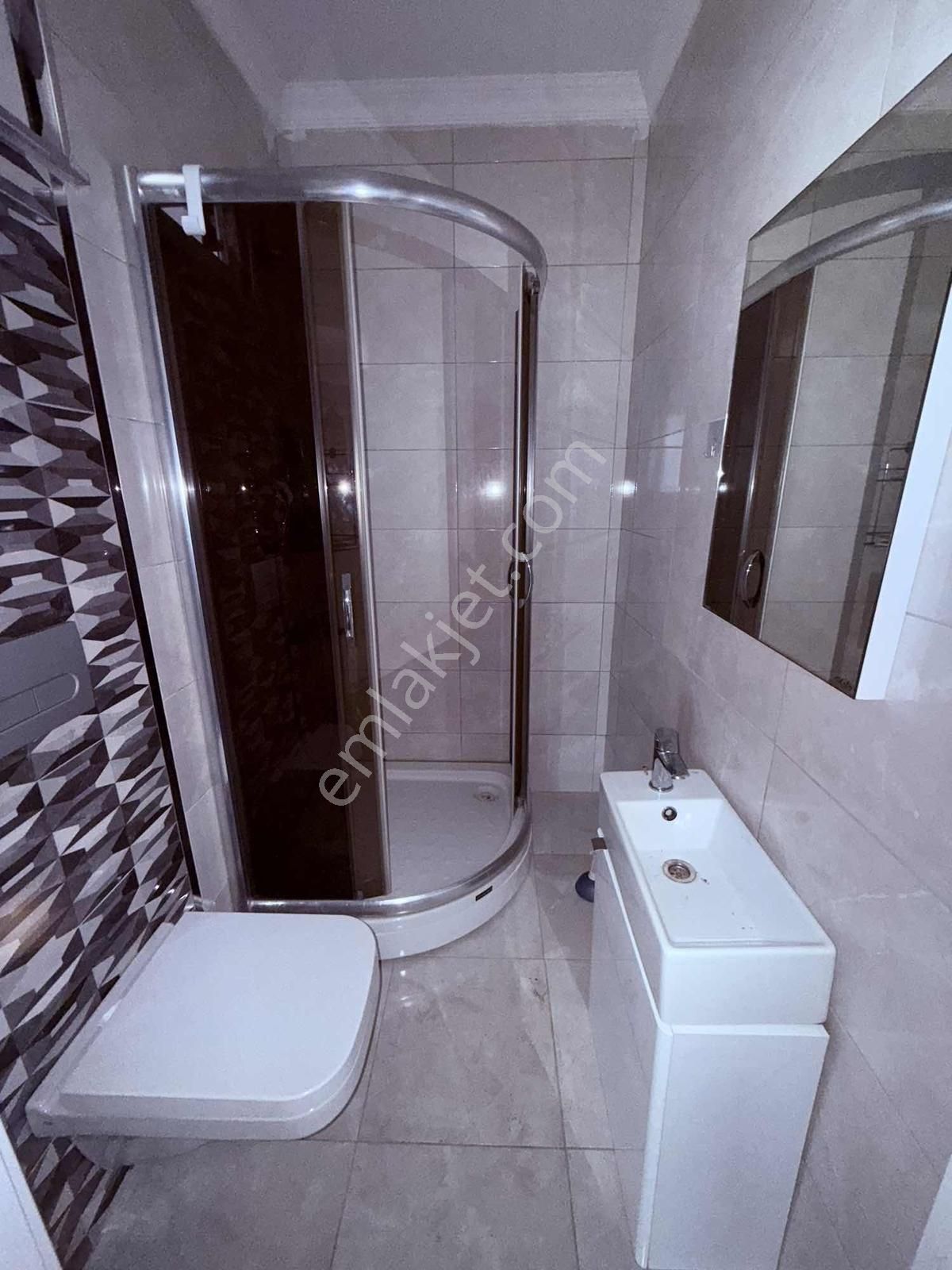 Akkoza Sitesinde Kiralık 6+2 Deniz Manzaralı Villa - Görsel 6