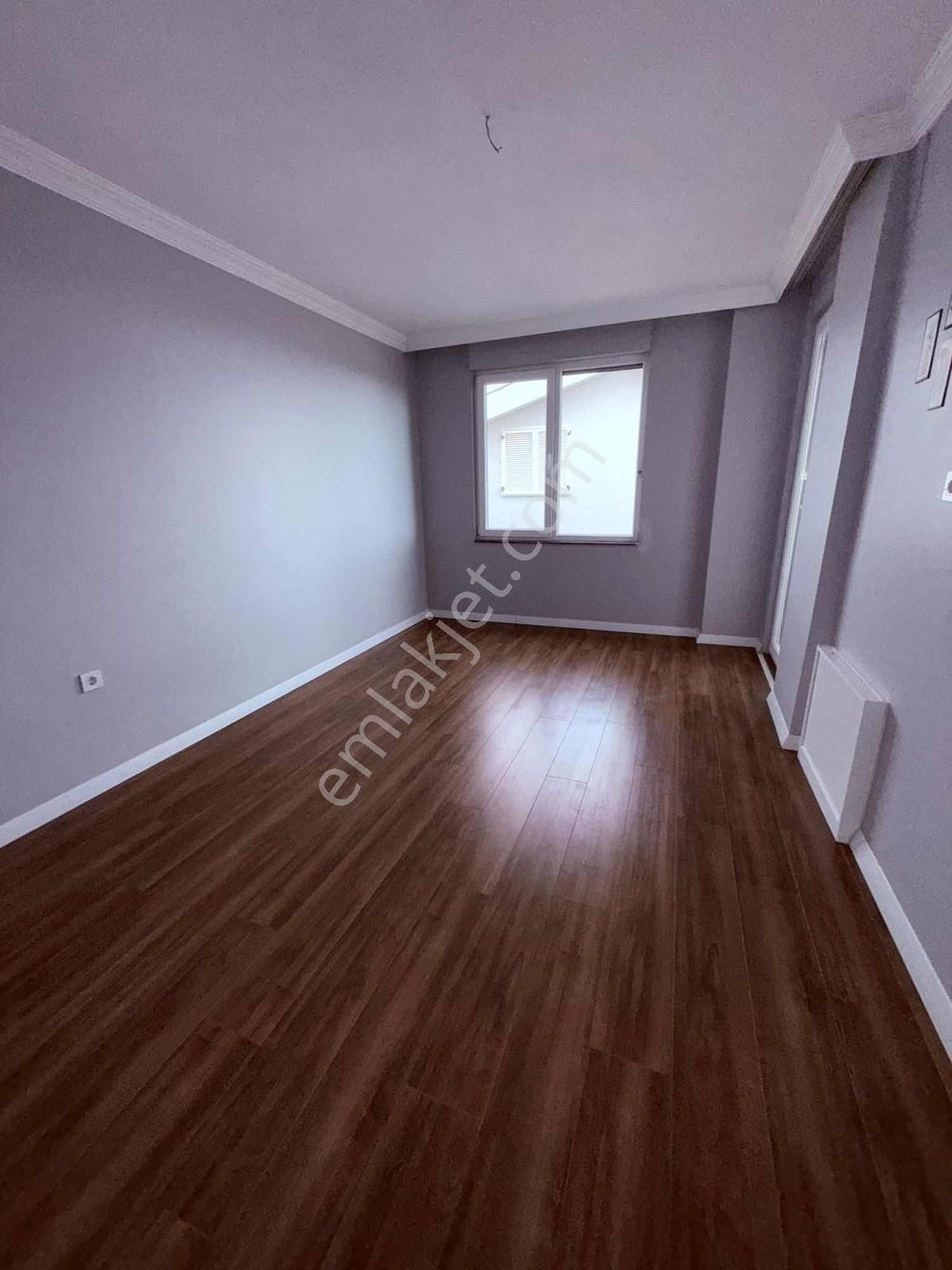 Akkoza Sitesinde Kiralık 6+2 Deniz Manzaralı Villa - Görsel 20