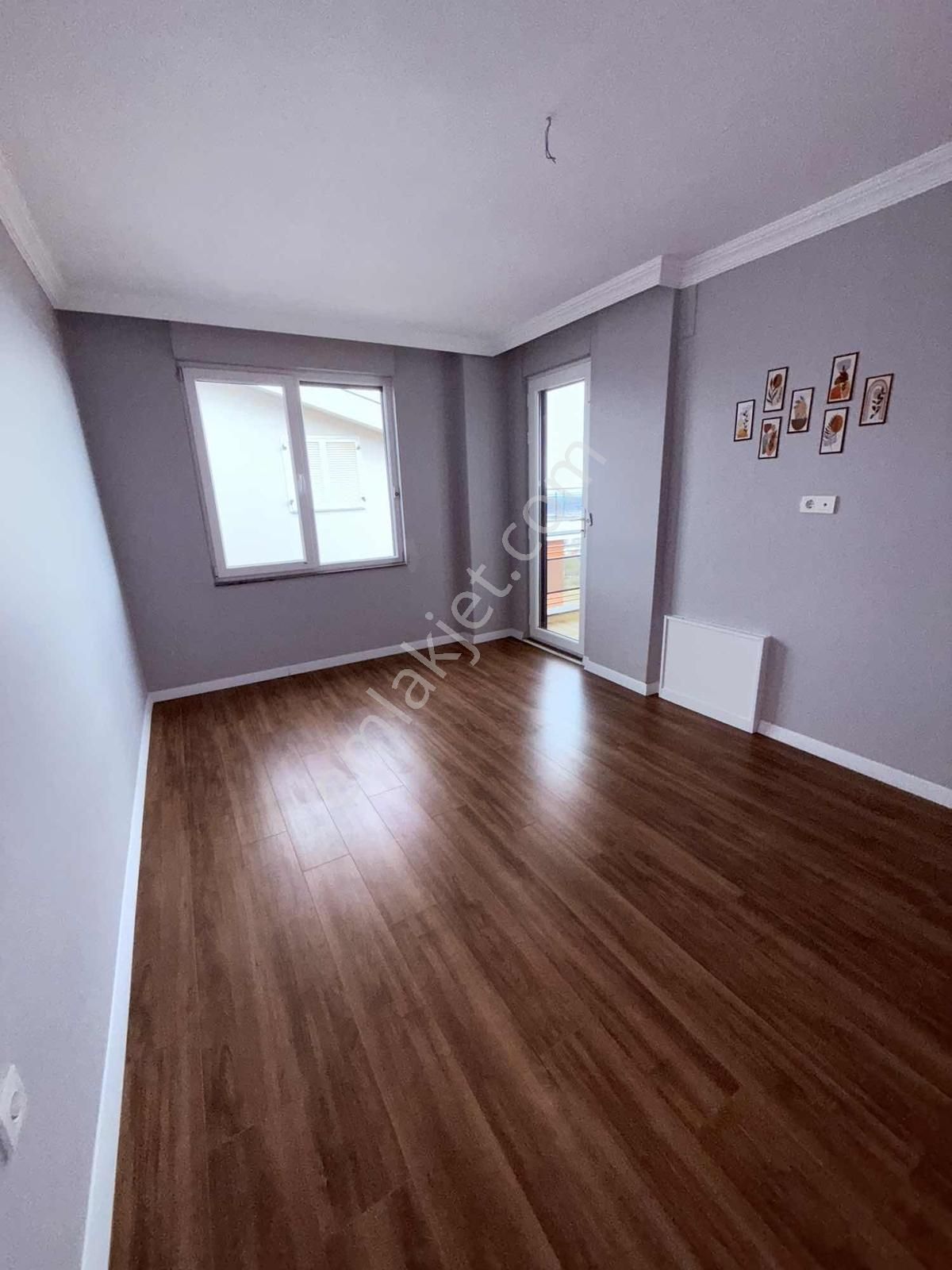 Akkoza Sitesinde Kiralık 6+2 Deniz Manzaralı Villa - Görsel 32