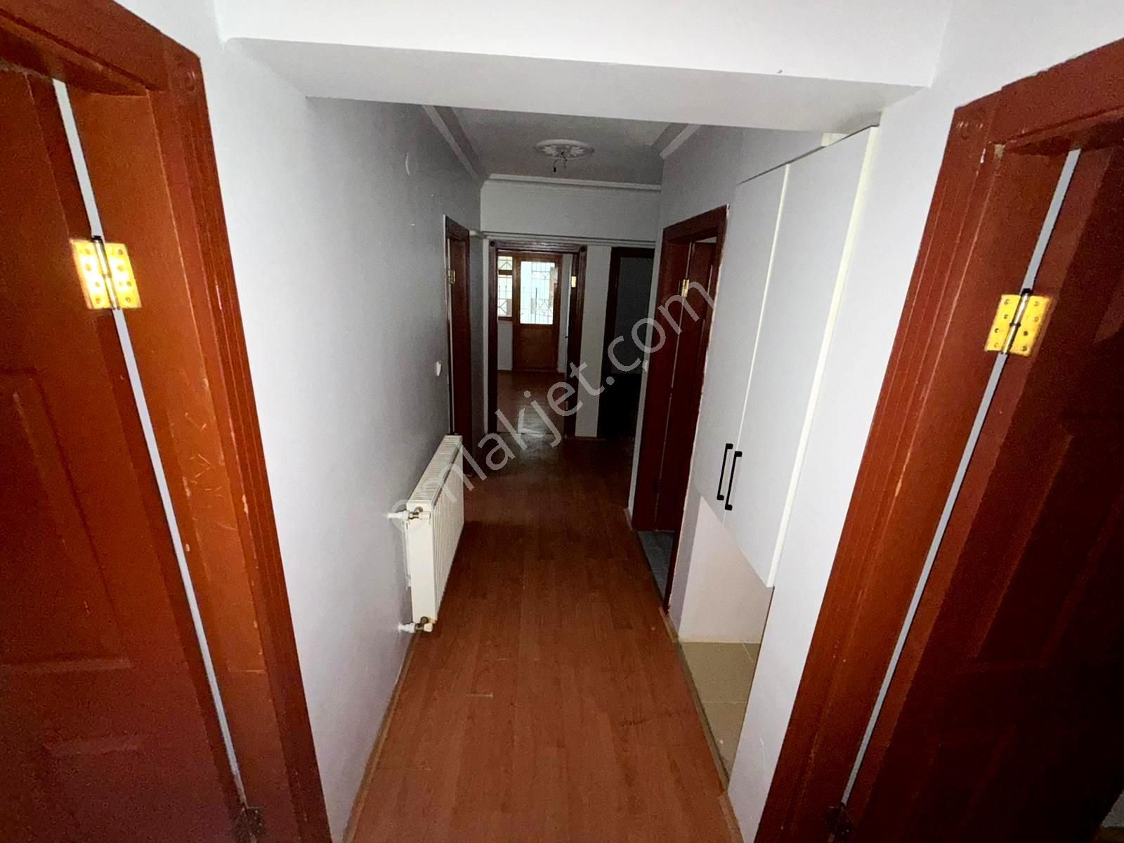 Emre Emlak'tan Piyade Mahallesinde Arakatta 3+1 Satılık Daire - Görsel 16