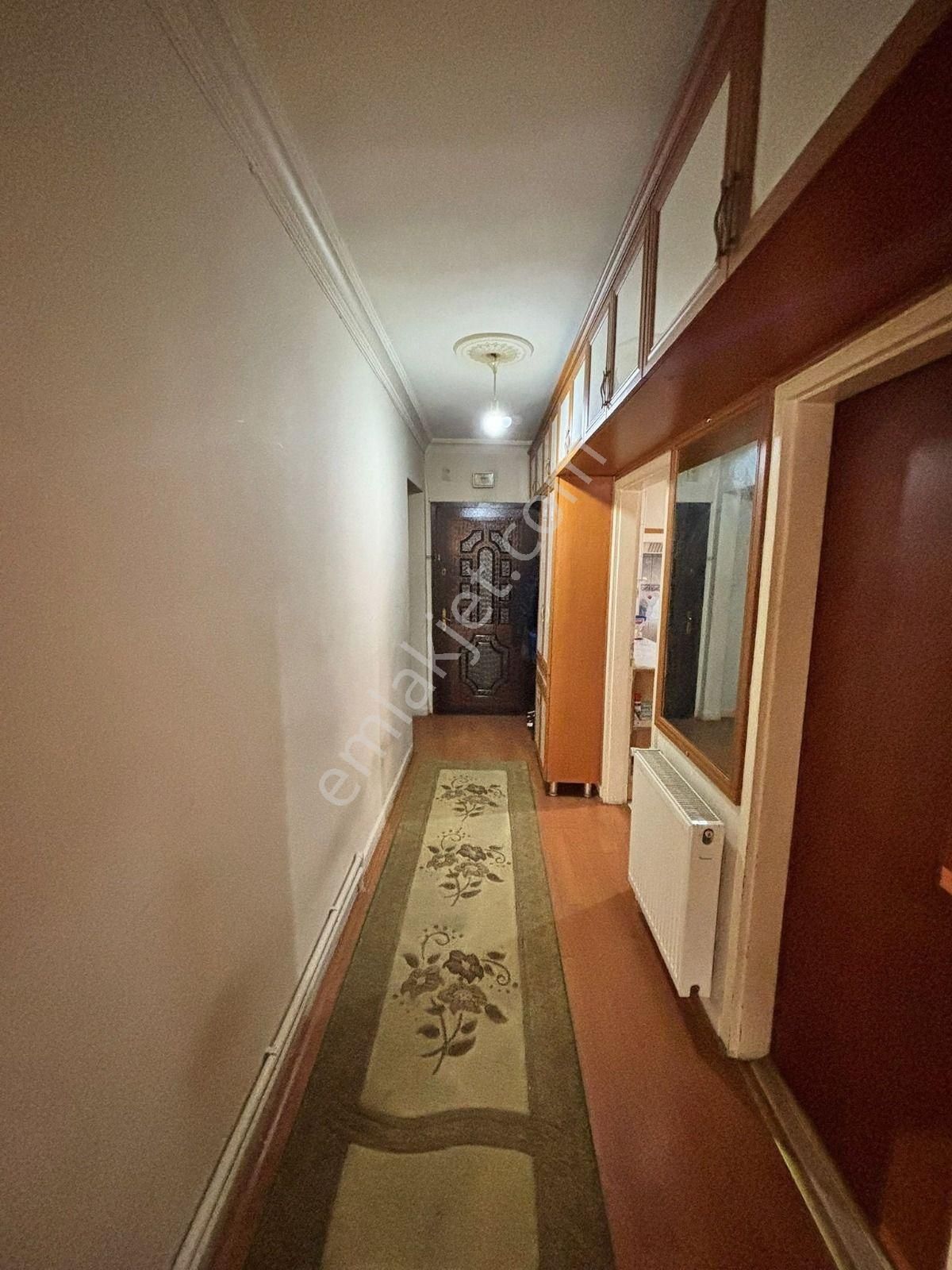 Mareşal Çakmak Mahallesinde 3+1 Salona 1 Oda Bağımlı Satılık Daire - Görsel 28