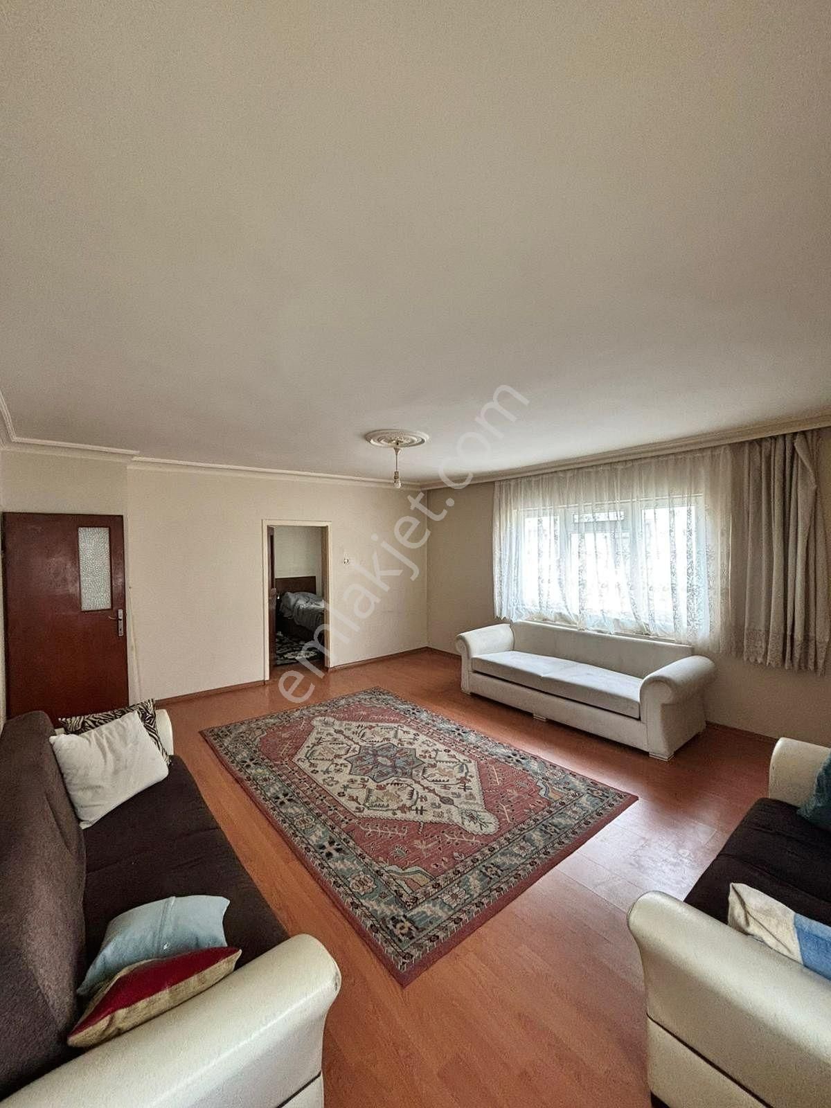 Mareşal Çakmak Mahallesinde 3+1 Salona 1 Oda Bağımlı Satılık Daire - Görsel 7