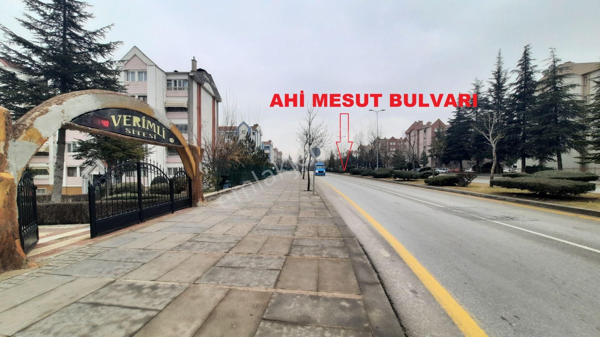 Akif'ten Site İçi Ara Kat Ahi Mesut Bulvarında 3+1 Kiralık Dair - Görsel 33