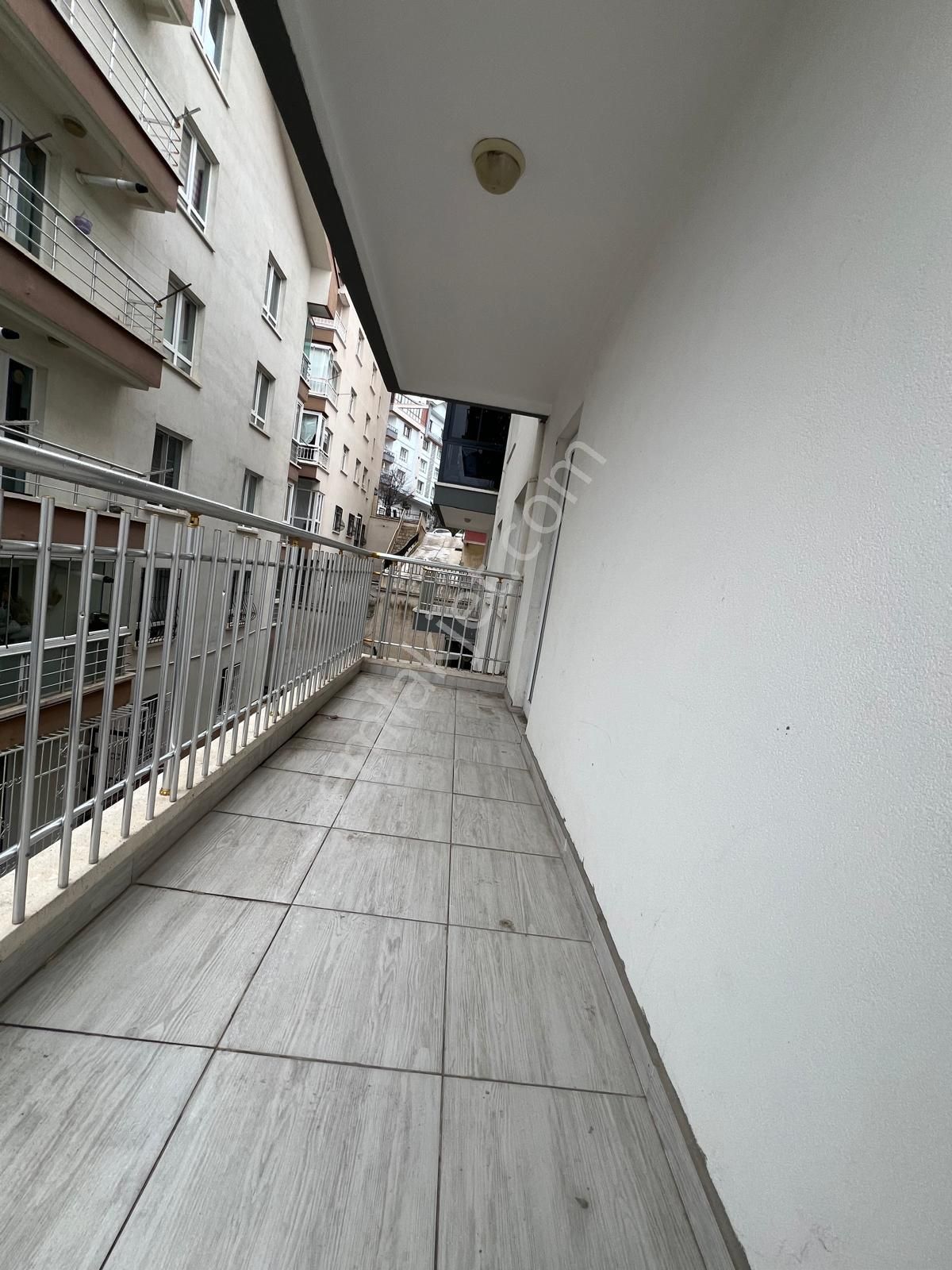 Kuşcağız Mahallesi'nde Full+full Yapılı 3+1 Daire! - Görsel 14