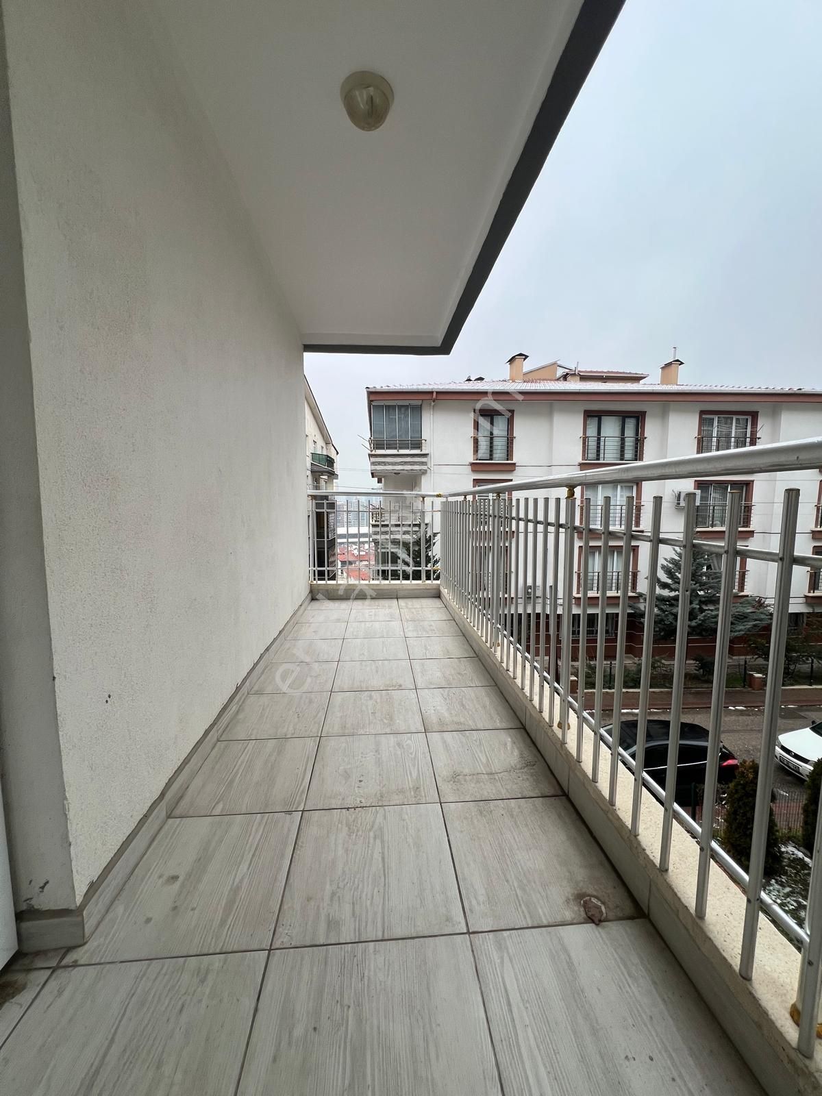Kuşcağız Mahallesi'nde Full+full Yapılı 3+1 Daire! - Görsel 10