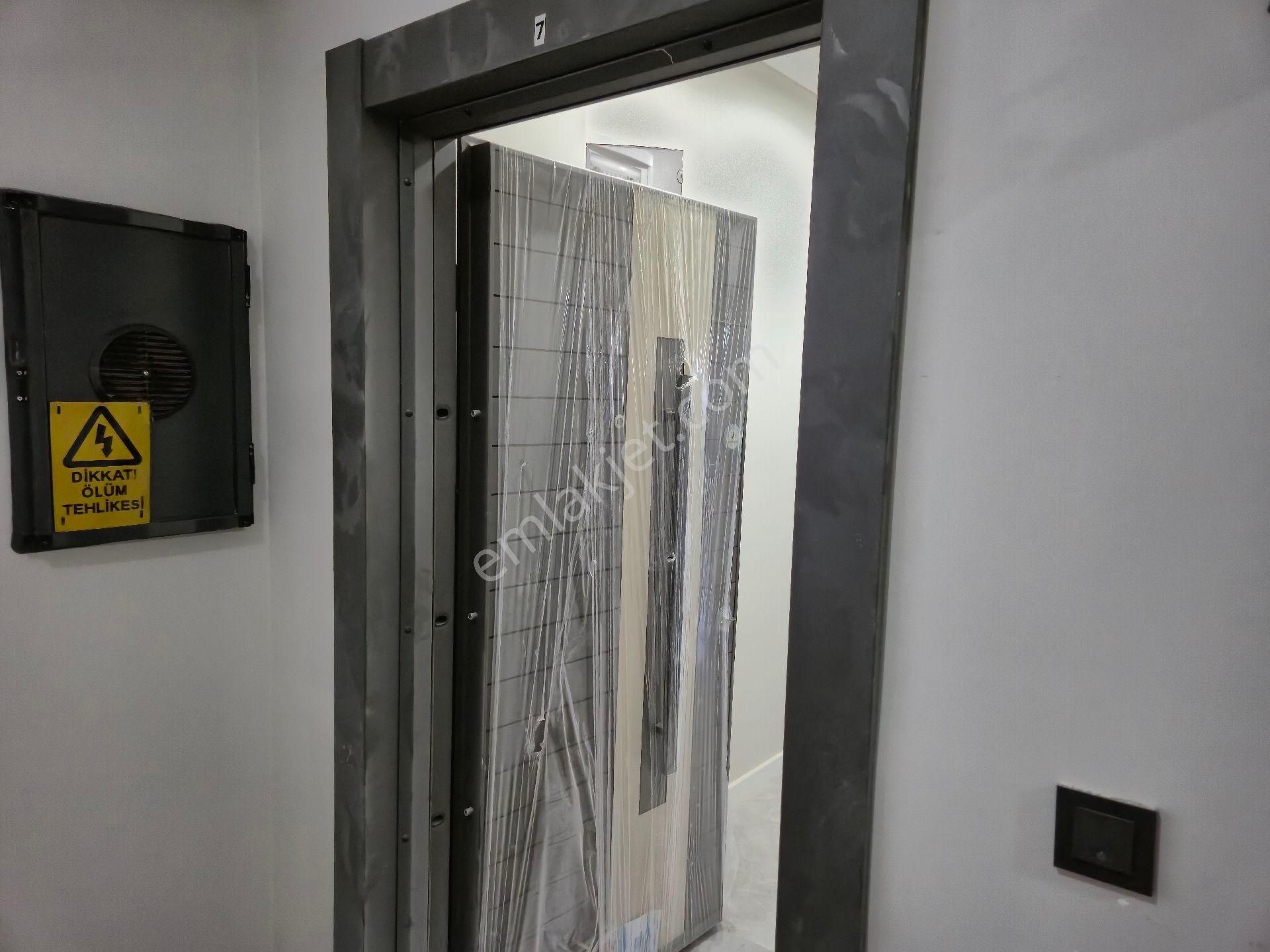 Realty World'dan Arifiye Fatih'te 90m2 2 Banyolu Boş Sıfır 2+1 - Görsel 10