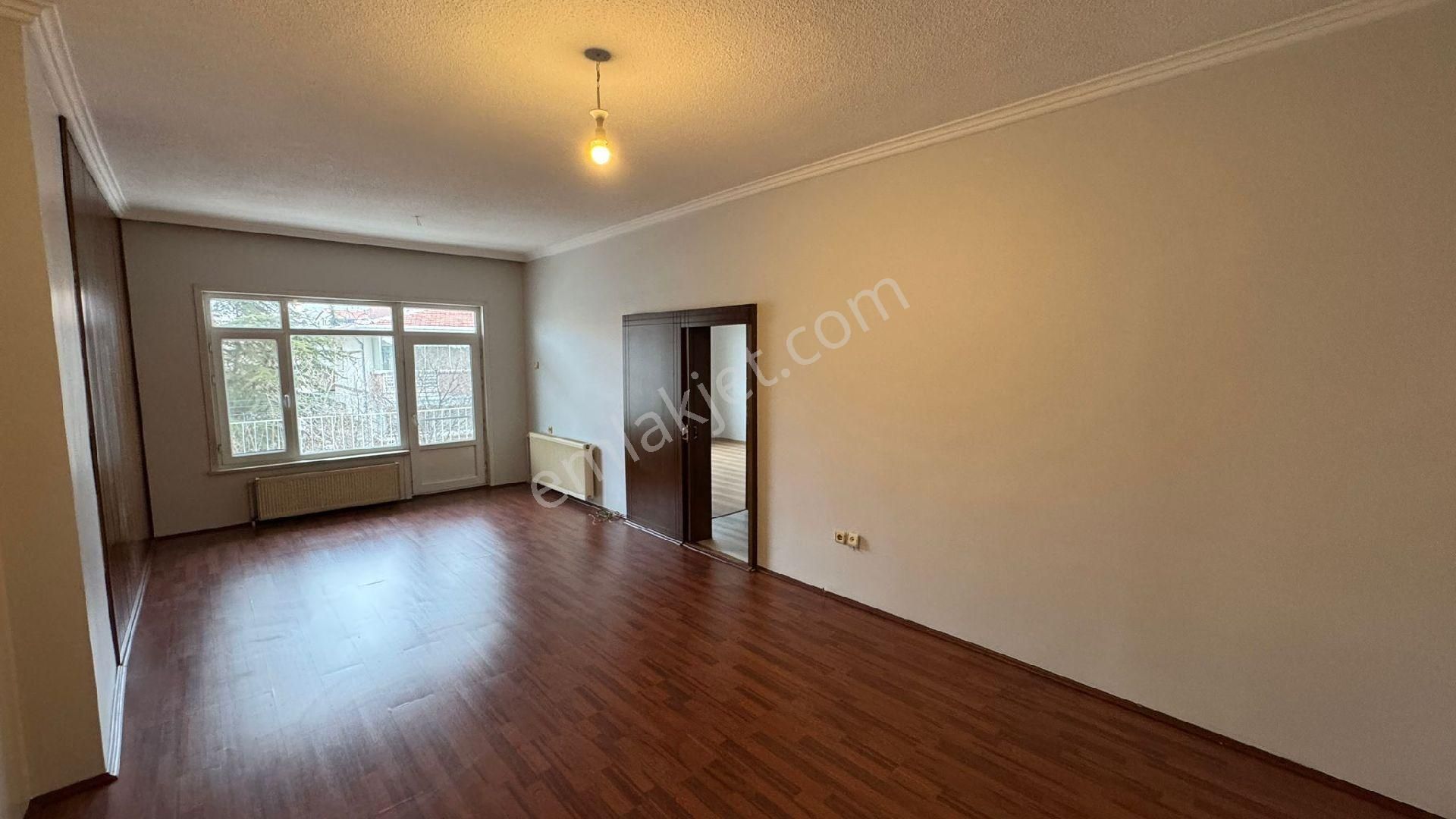 Kiralık,emek De,3+1,metroya 50 Metre,mustafa Abdulcemıl K. Sokak Da - Görsel 8