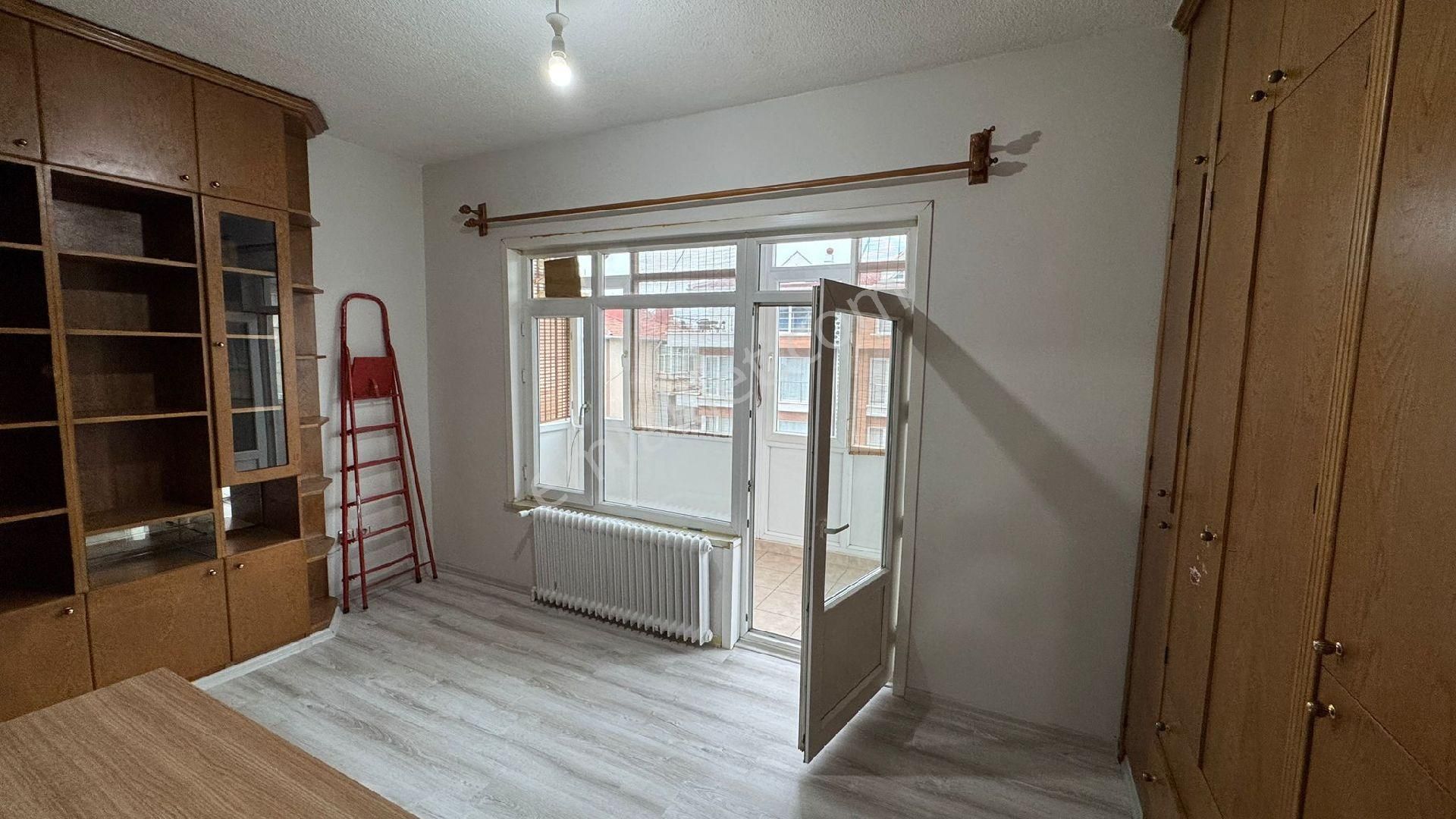 Kiralık,emek De,3+1,metroya 50 Metre,mustafa Abdulcemıl K. Sokak Da - Görsel 29