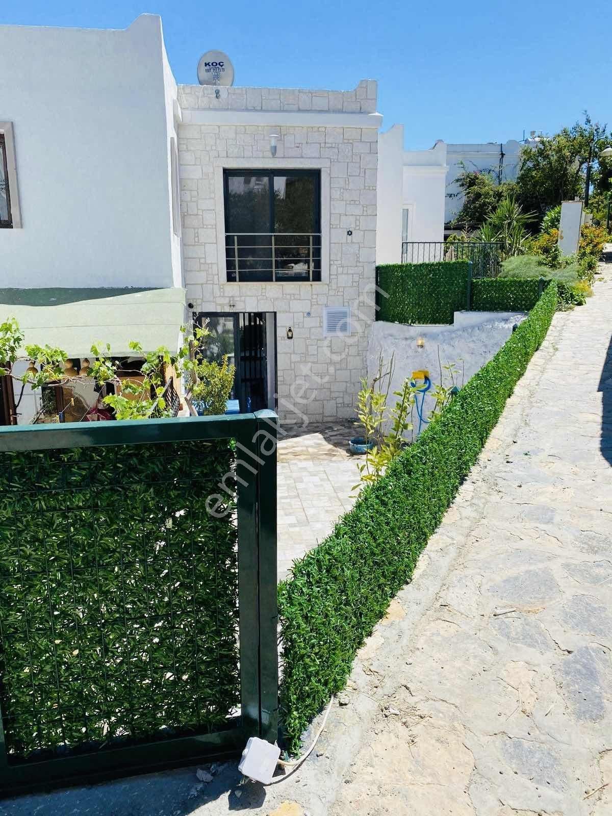 Bitez Asarlık'ta Satılık 2+1 Dubleks - Görsel 30