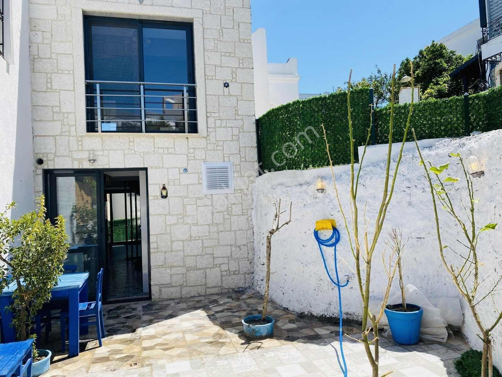 Bitez Asarlık'ta Satılık 2+1 Dubleks