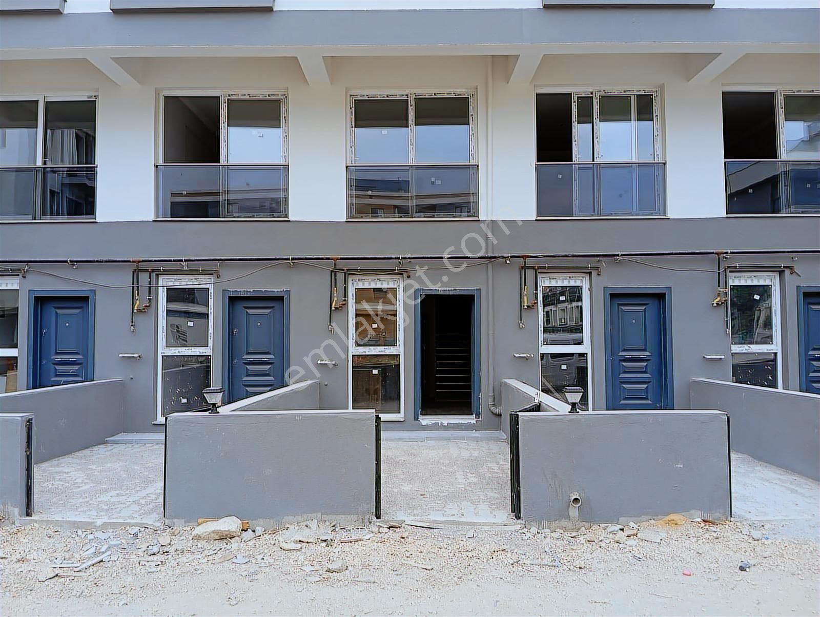 Seyrek 'te Dublex Bahçeli Müstakil Girişli Sıfır 1+1 - Görsel 15